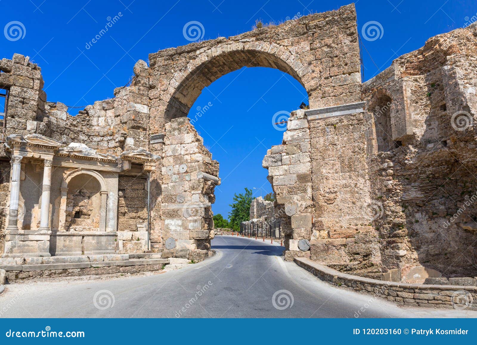 vespasian gate to the ancient city of side