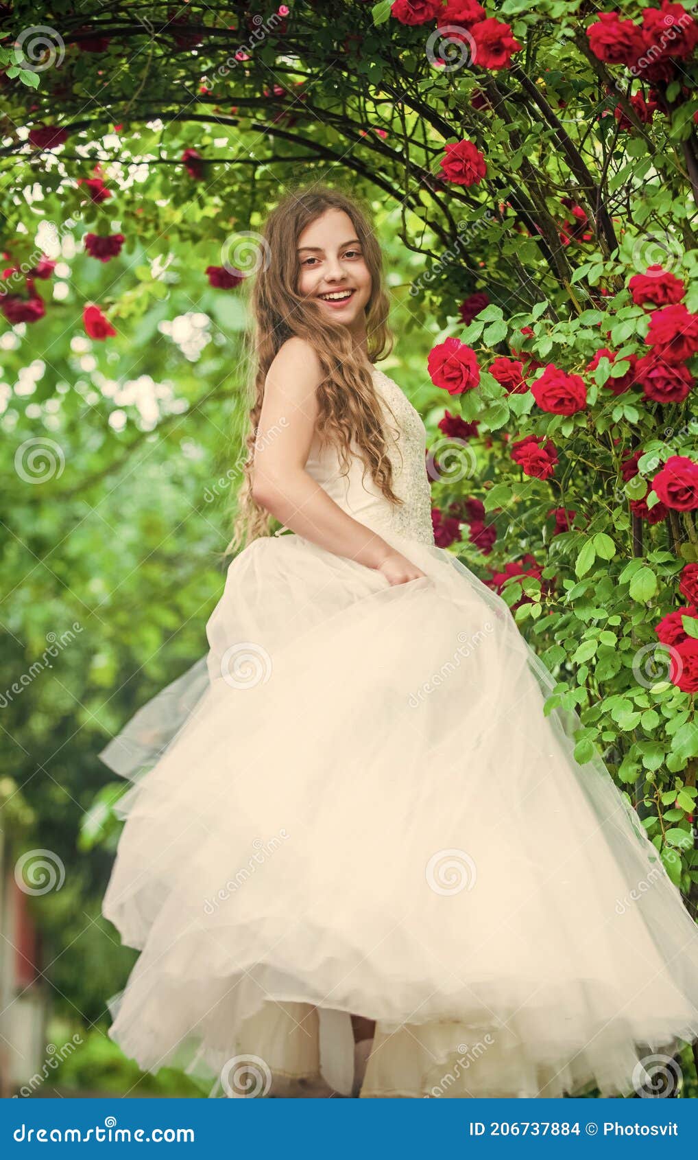 Vestido De Menina Loira De Casamento PNG , Mulher, Vestido, Felicidade PNG  Imagem para download gratuito