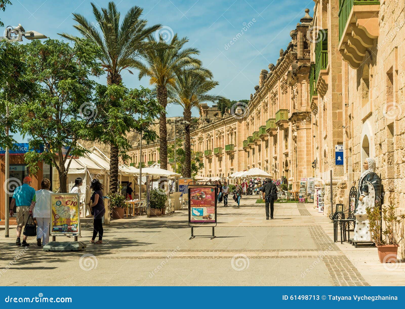 Via Nel Centro Storico Di La Valletta Fotografia Stock Editoriale