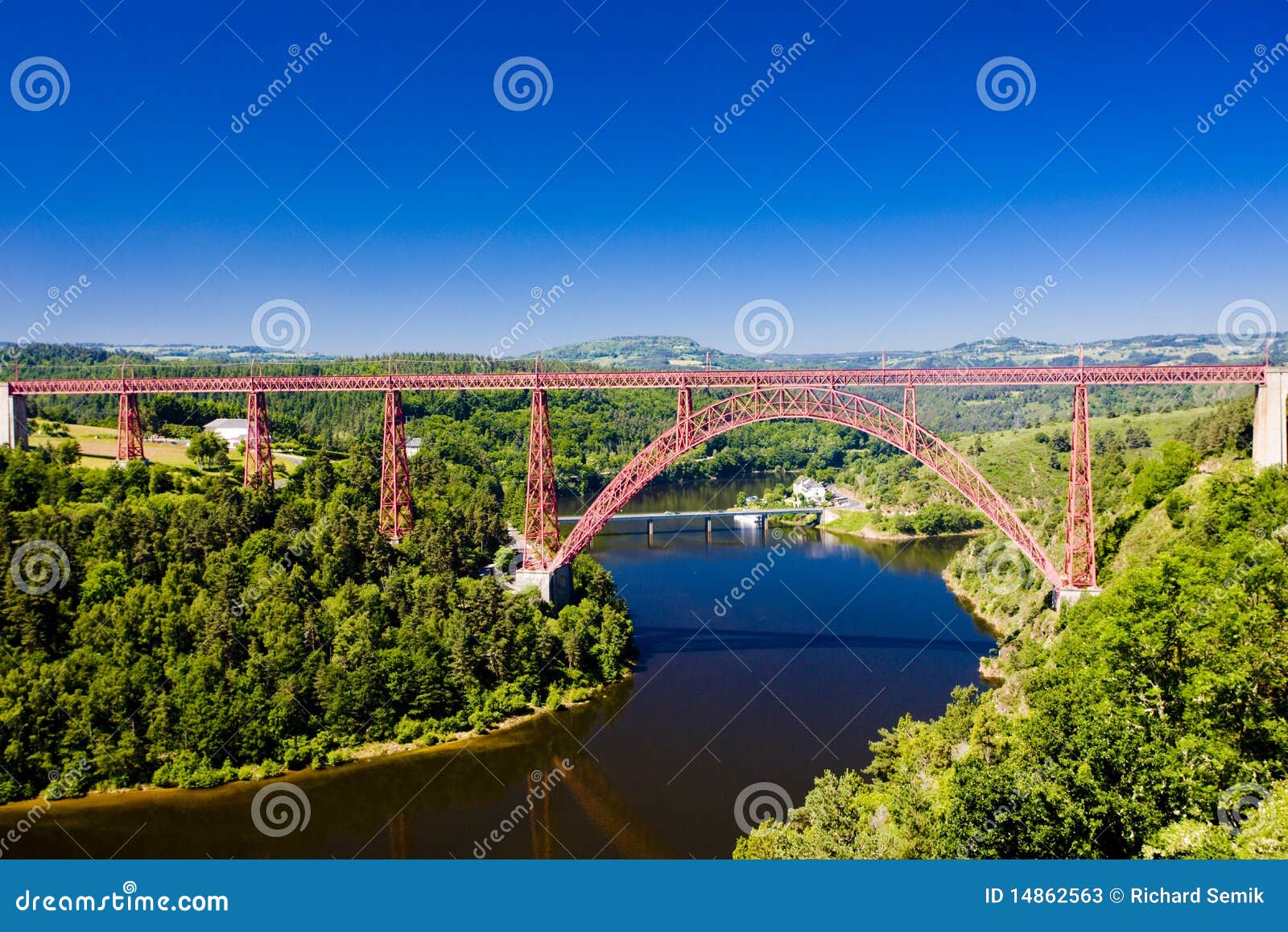 Viaduct garabit Франции отдела auvergne cantal