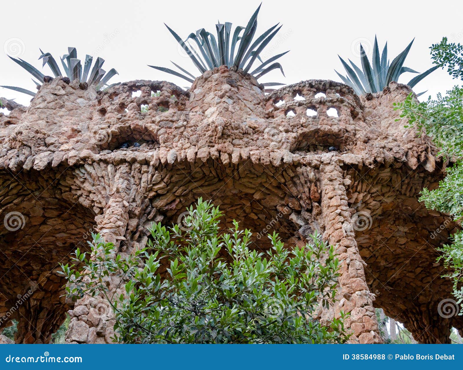viaducto and plants in park guell at barcelona