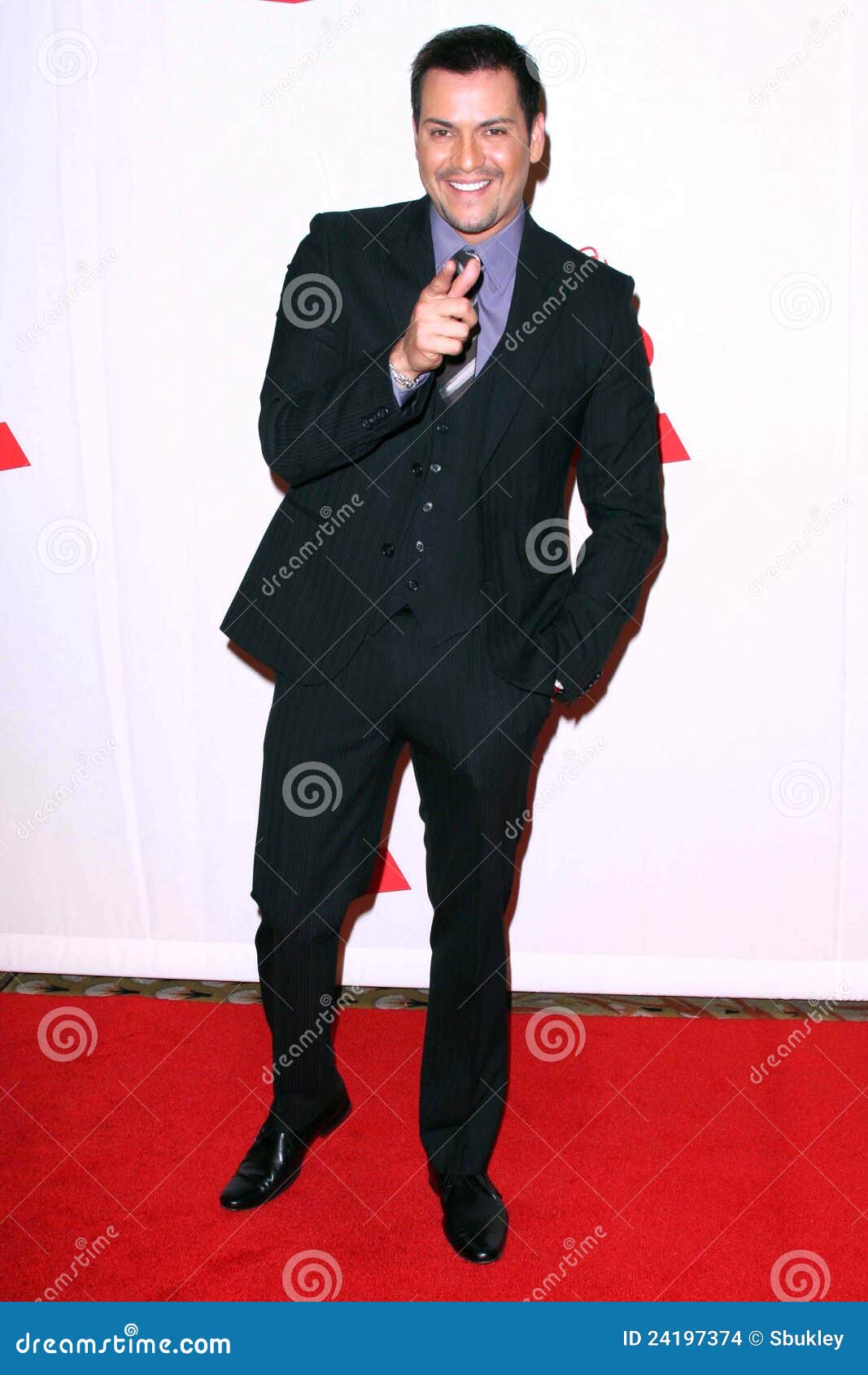 Victor Manuelle editorial stock image. Image of academy - 24197374