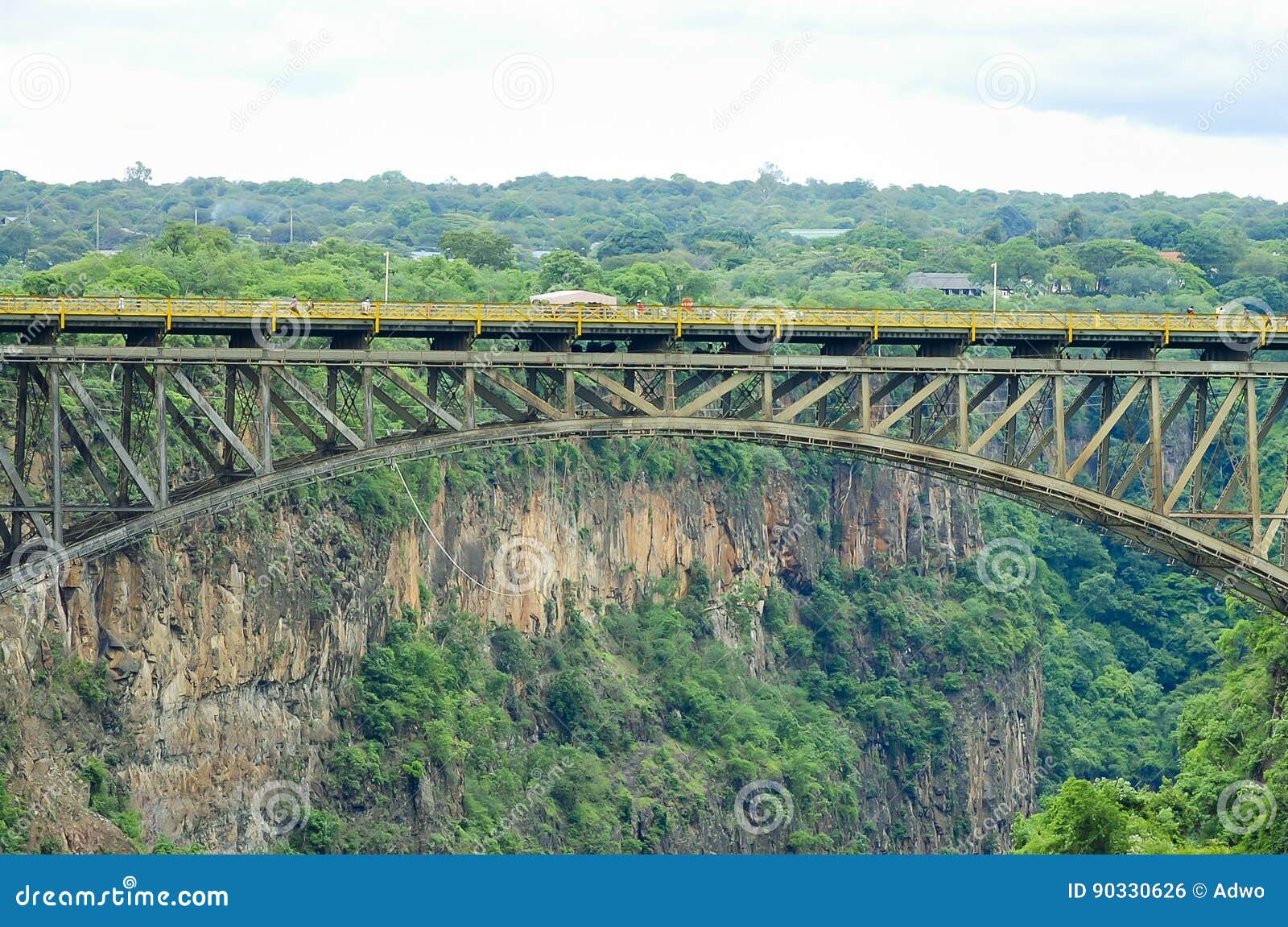 Victoria Falls Bridge Sambia/Simbabwe Stockfoto Bild von blau