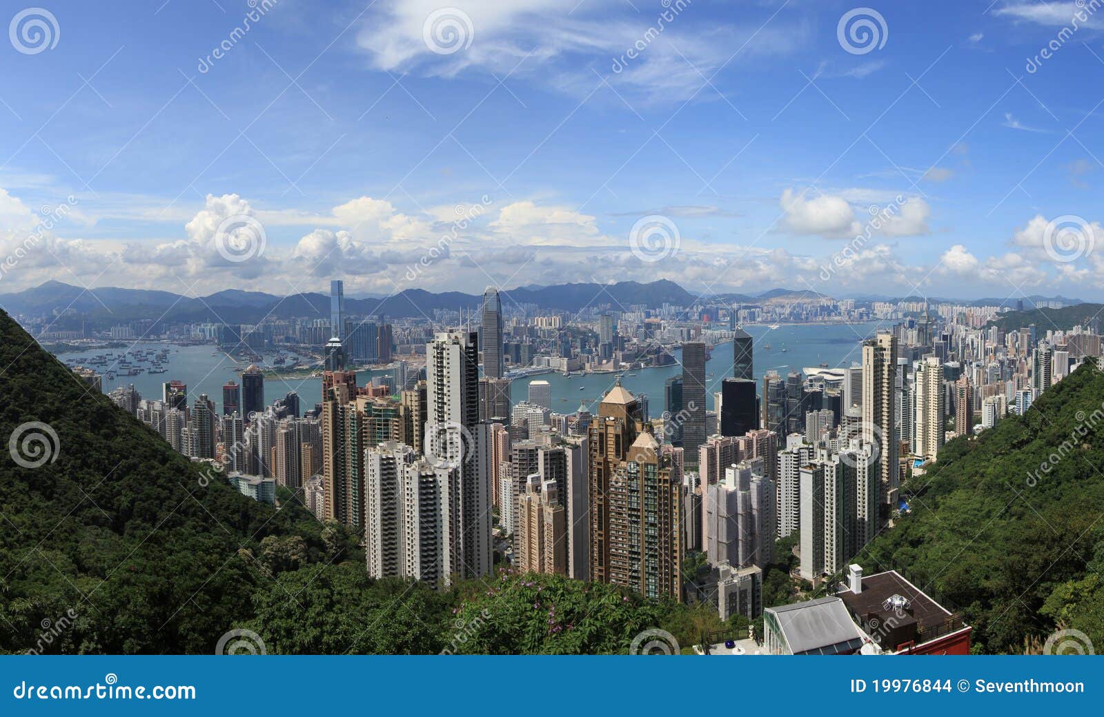Victoria-Hafen Hong Kong redaktionelles stockbild. Bild von kong - 19976844