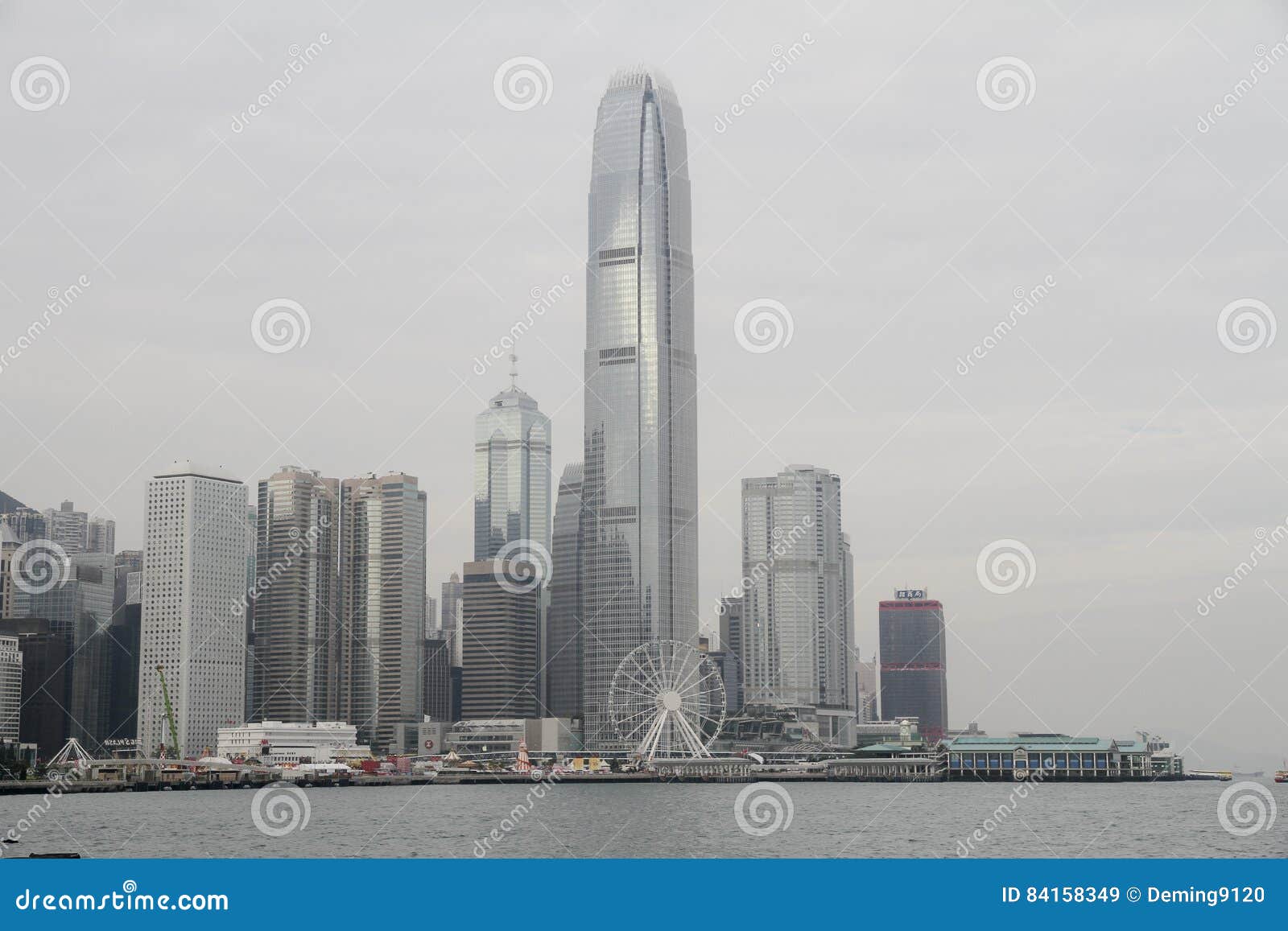 Victoria-Hafen, Hong Kong redaktionelles stockbild. Bild von fluggäste