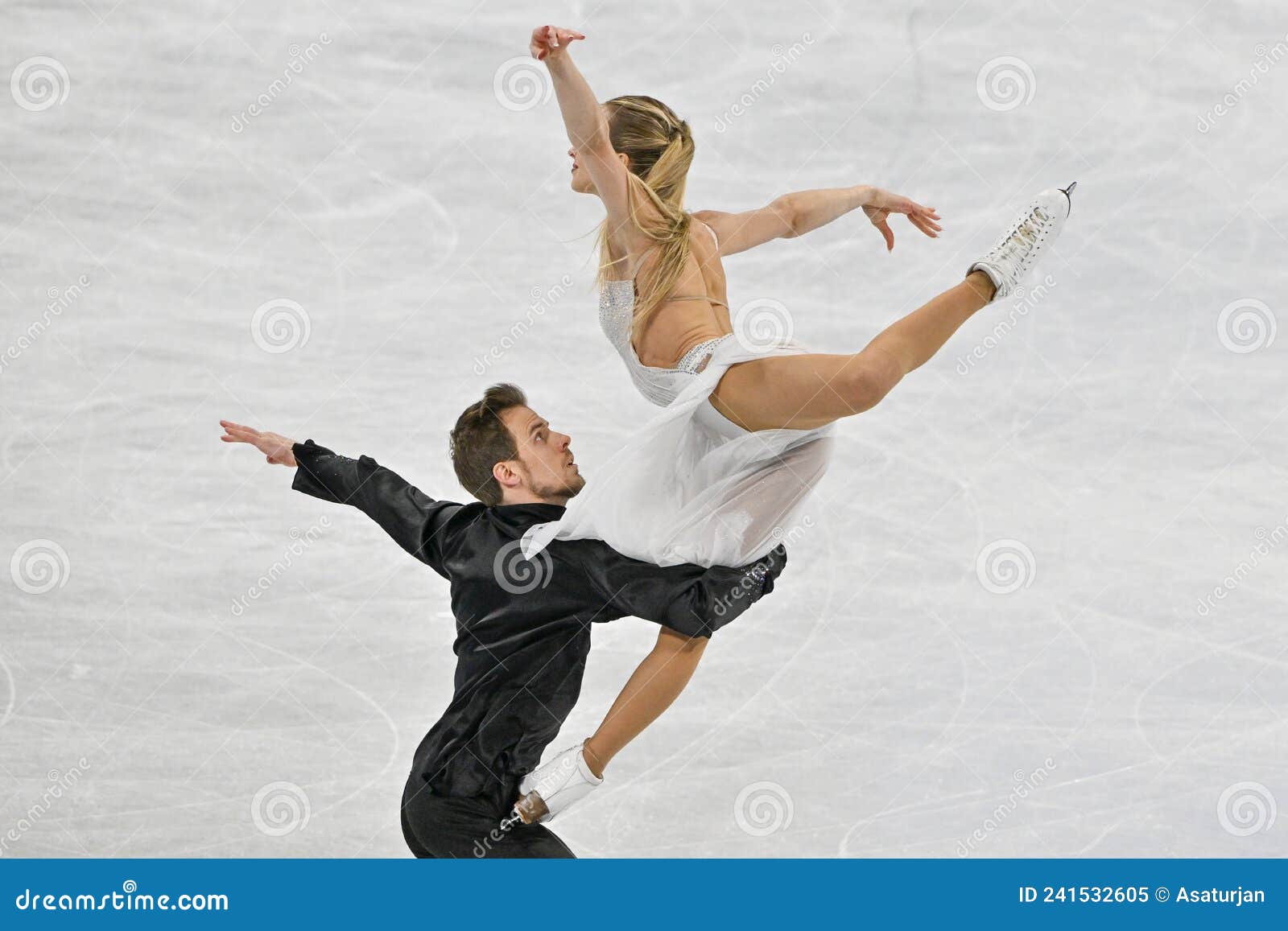 Victoria Sinitsina, Nikita Katsalapov Editorial Image - Image of sports