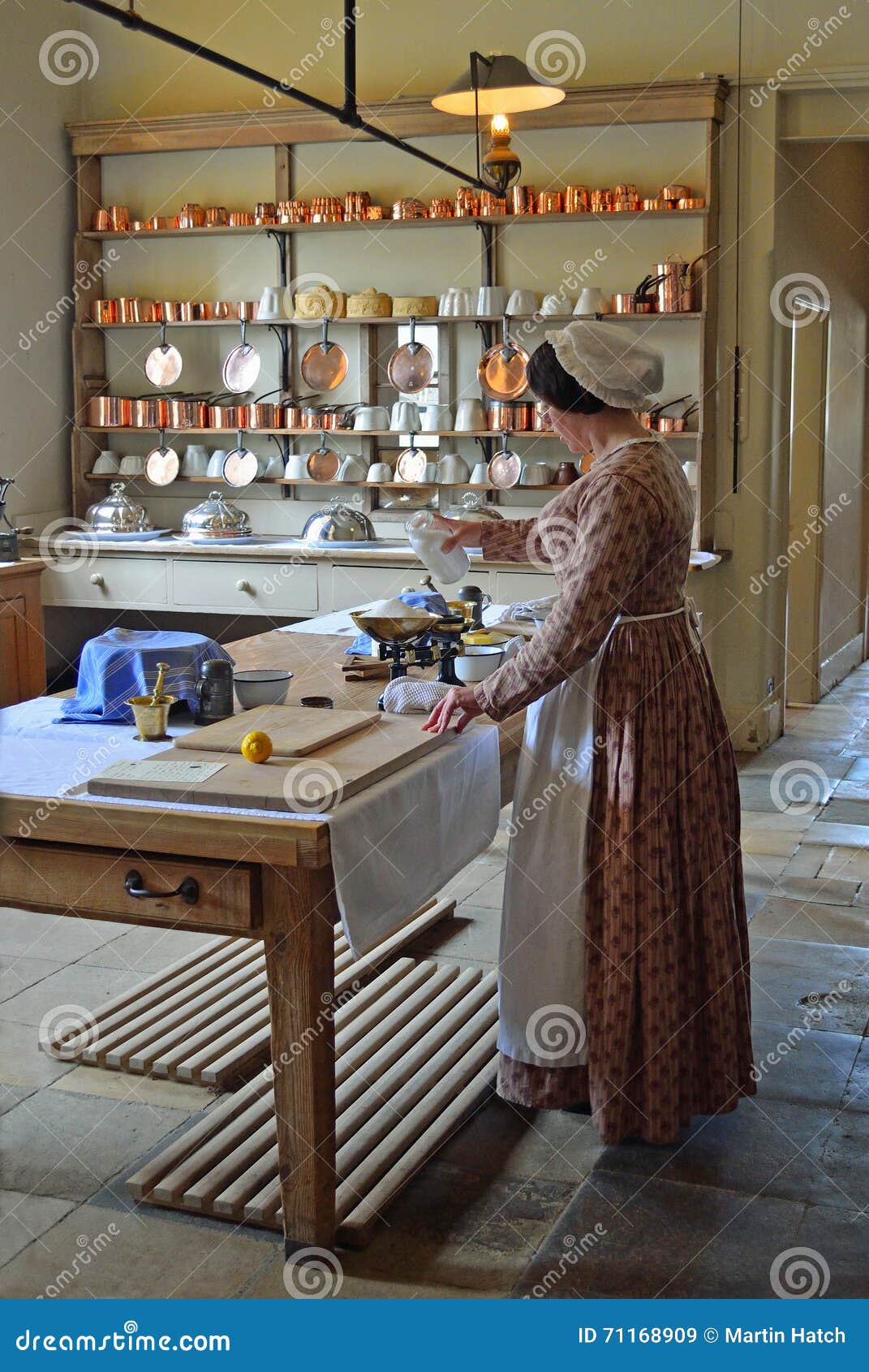 Victorian Kitchen Maid - Cook Preparing Food . in Authentic Victorian  Kitchen Editorial Stock Image - Image of theme, black: 71168909