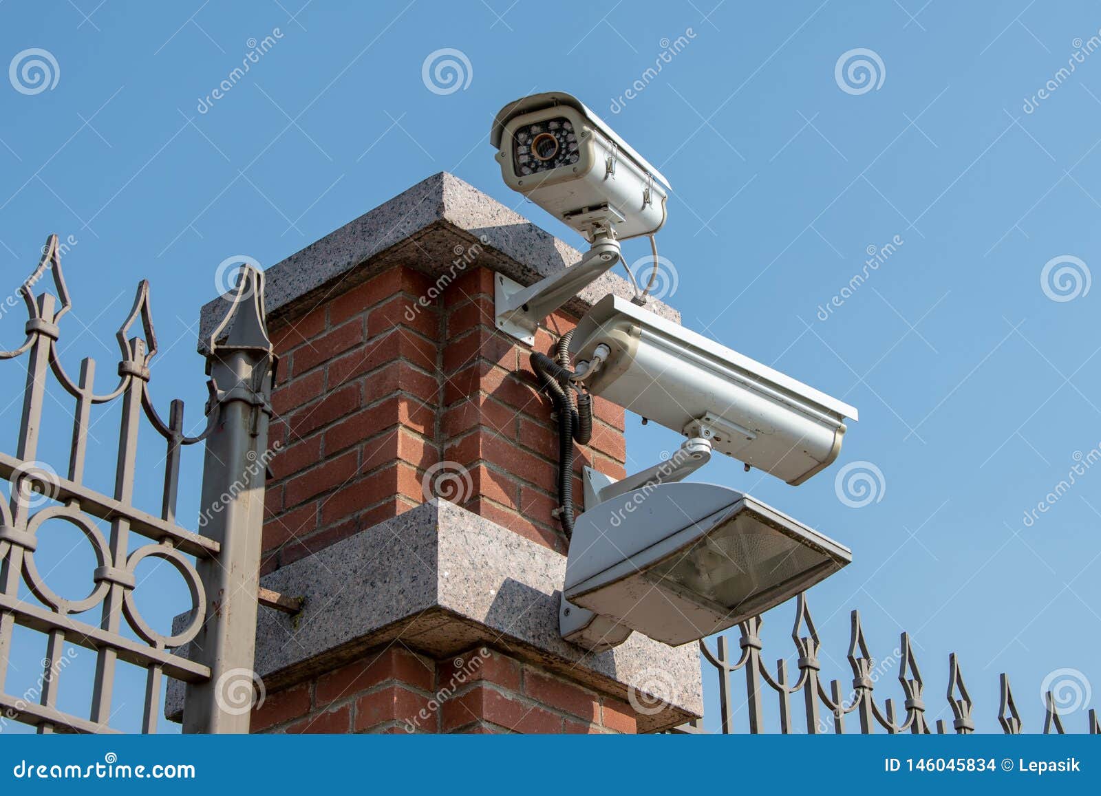 Video Surveillance Camera on a Pole, Tracking and Control of the Territory,video Recording and