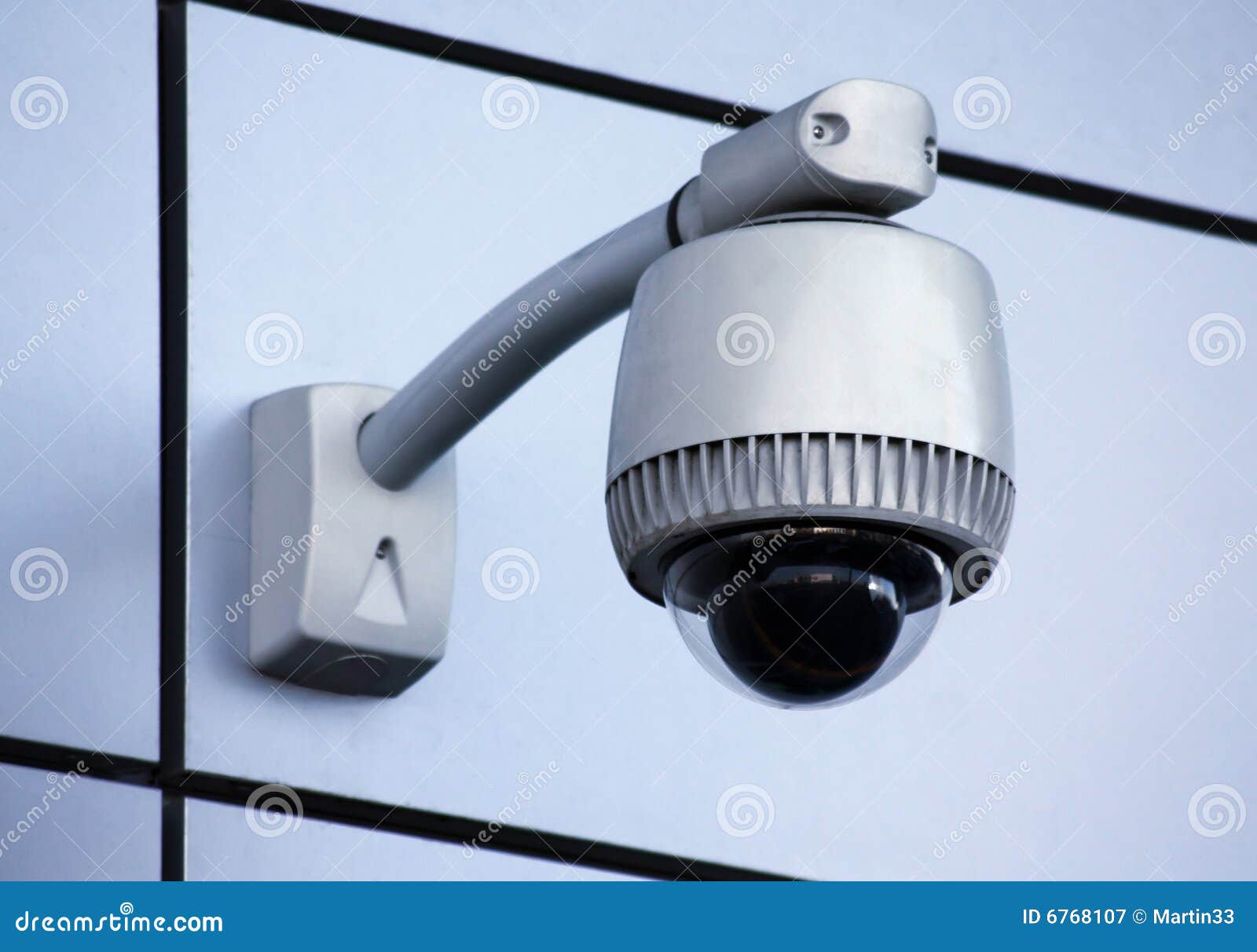 Videocamera di sicurezza grandangolare moderna