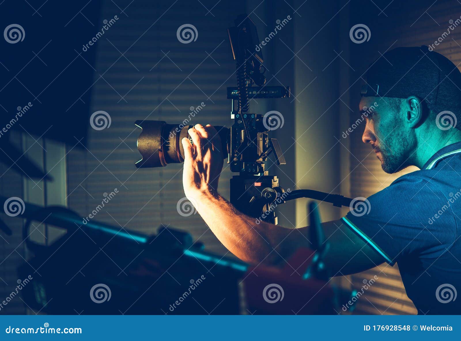 videographer camera operator