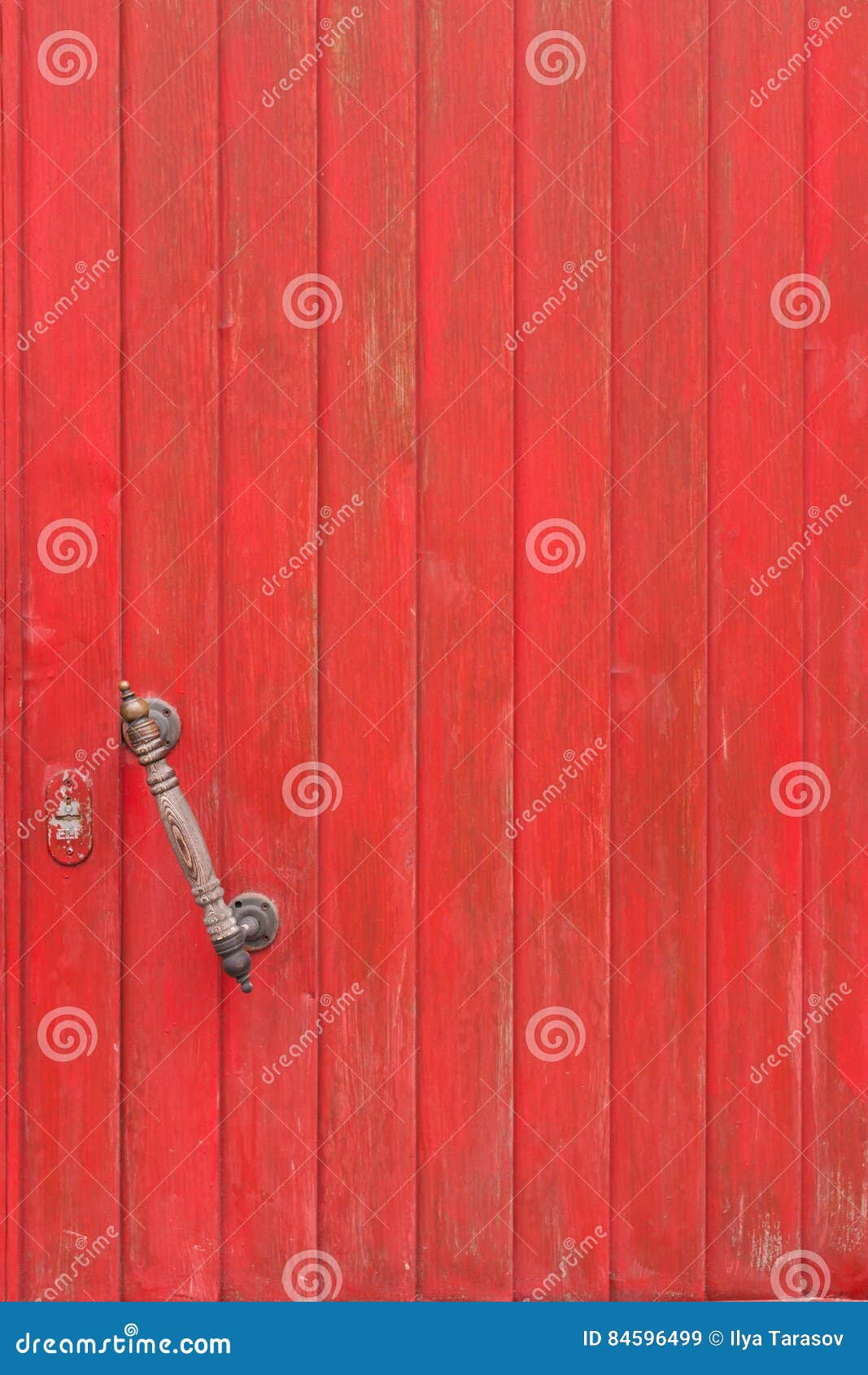 Vieille Porte En Bois Peinte En Peinture Rouge Image Stock