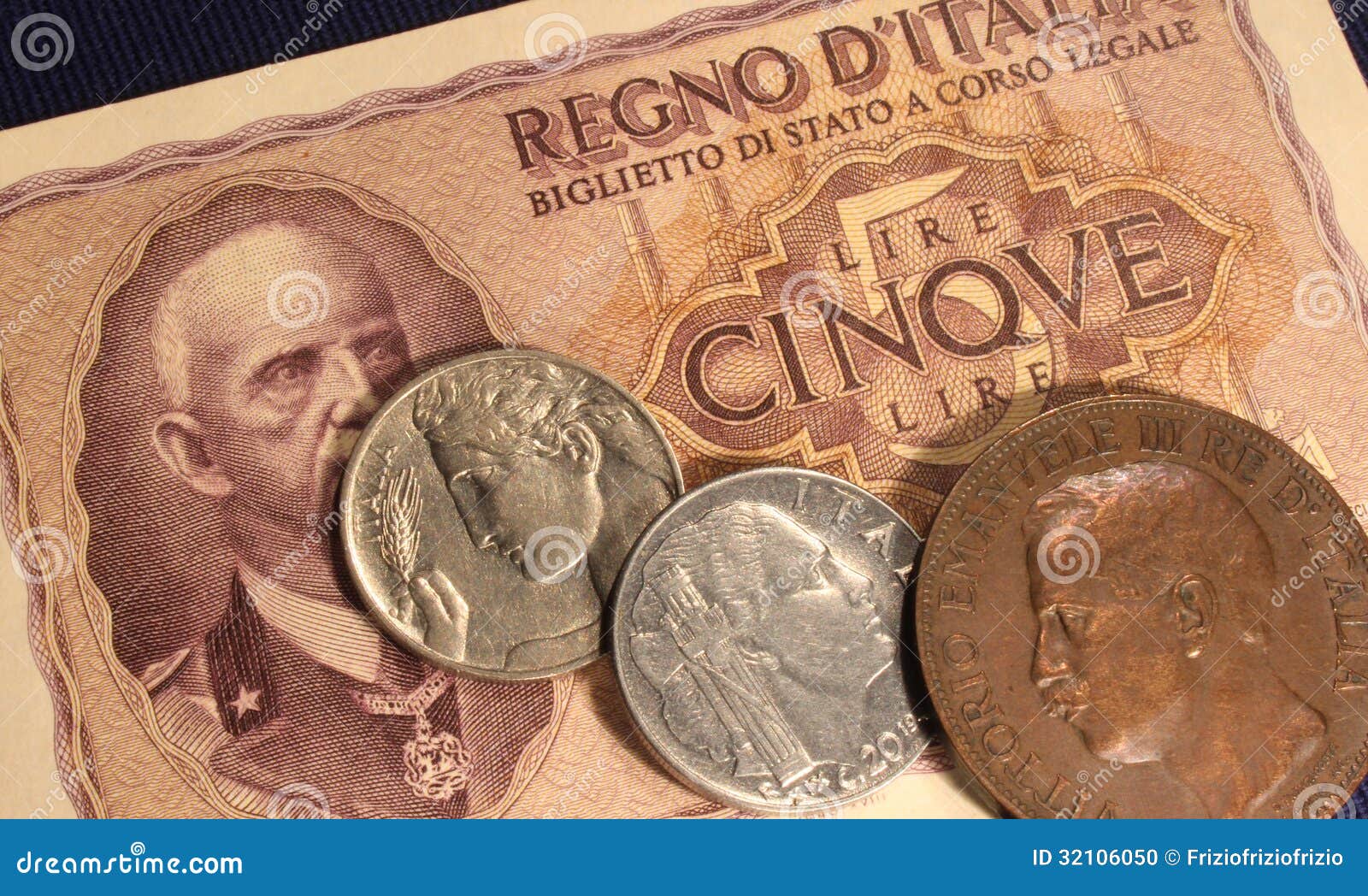Viejas Liras Italianas De Dinero Foto de archivo Imagen de italiano