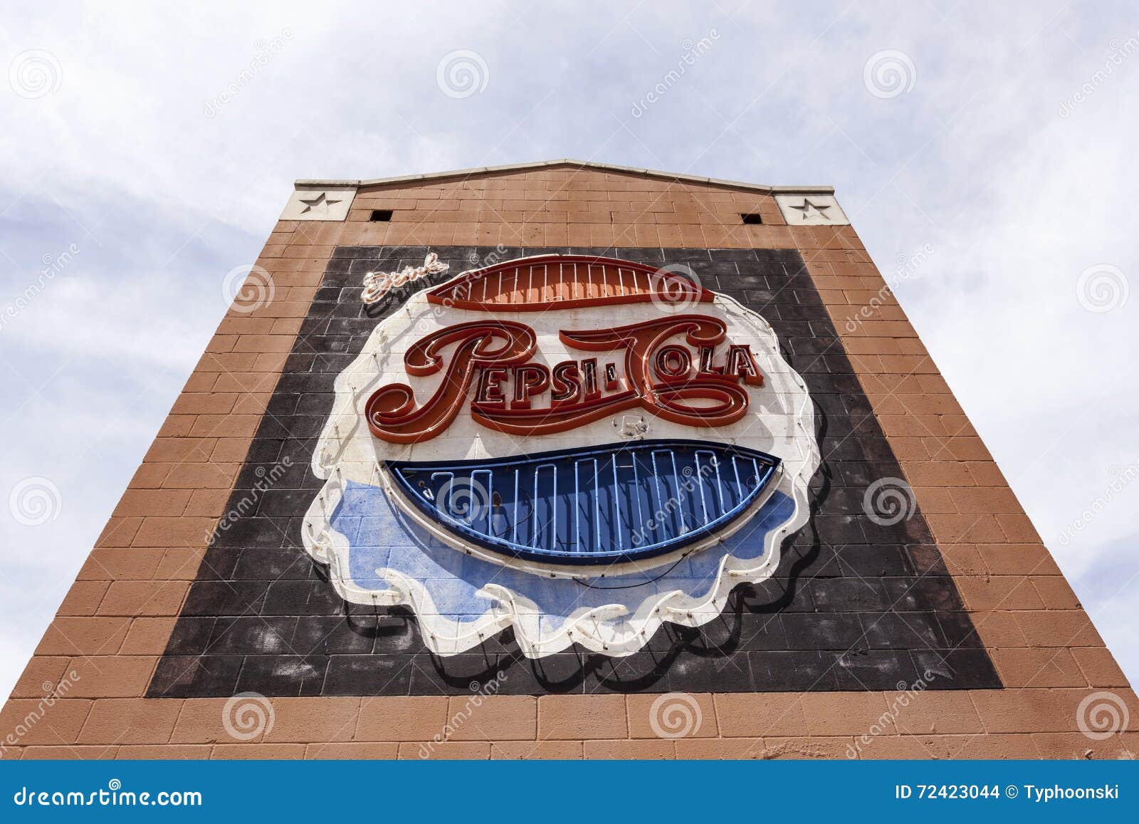 Anuncio Publicitario De Pepsi-Cola En Dallas, E.E.U.U. Imagen de archivo editorial - Imagen de pepsi, exterior: 72423044