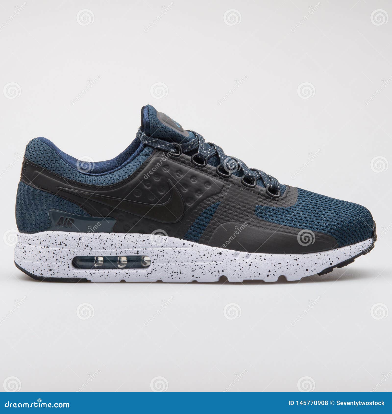 air max zero navy blue