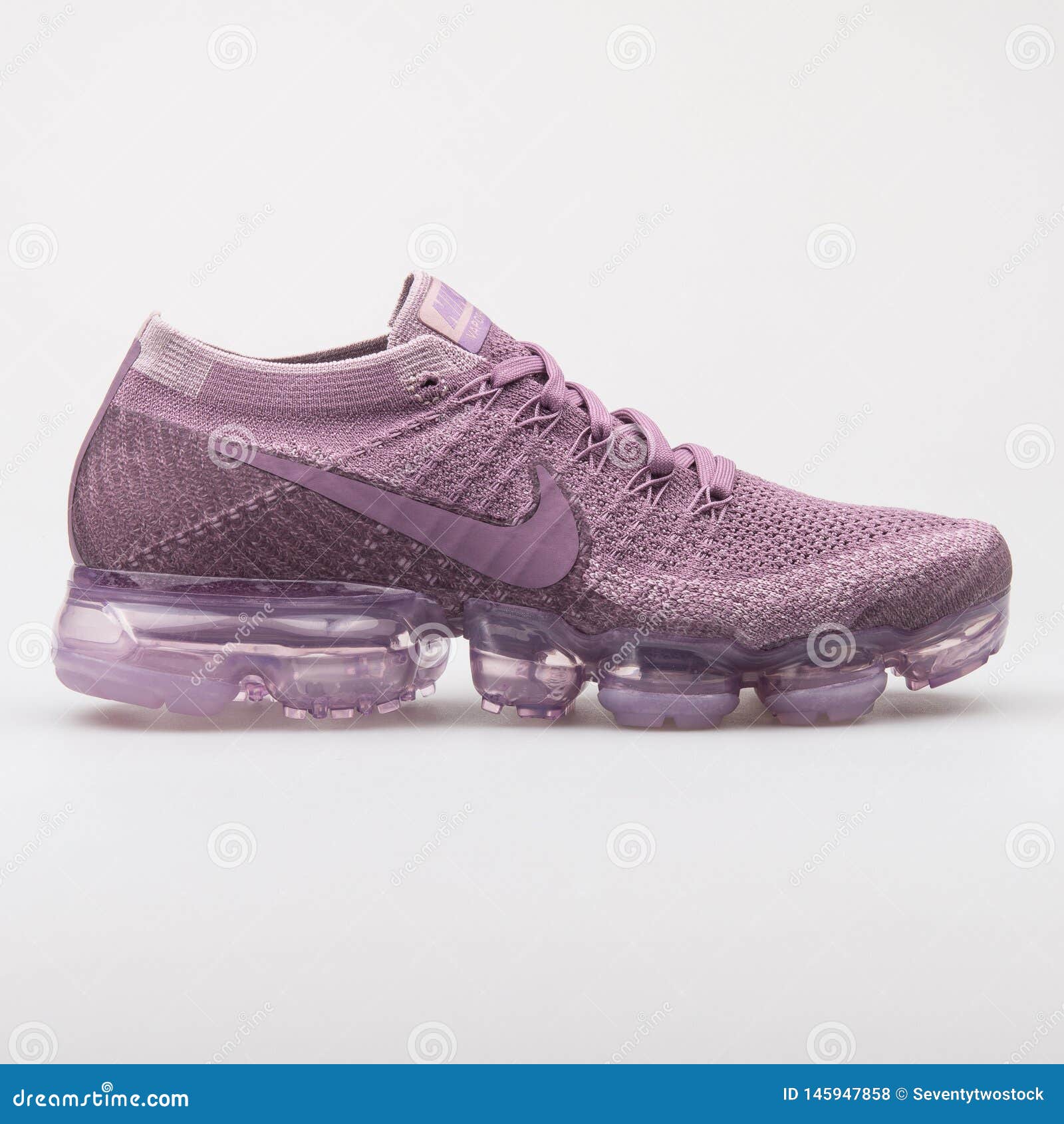 Nike Air Vapormax Flyknit Violet Sneaker Editorial Photo Image sneaker, item: 145947858