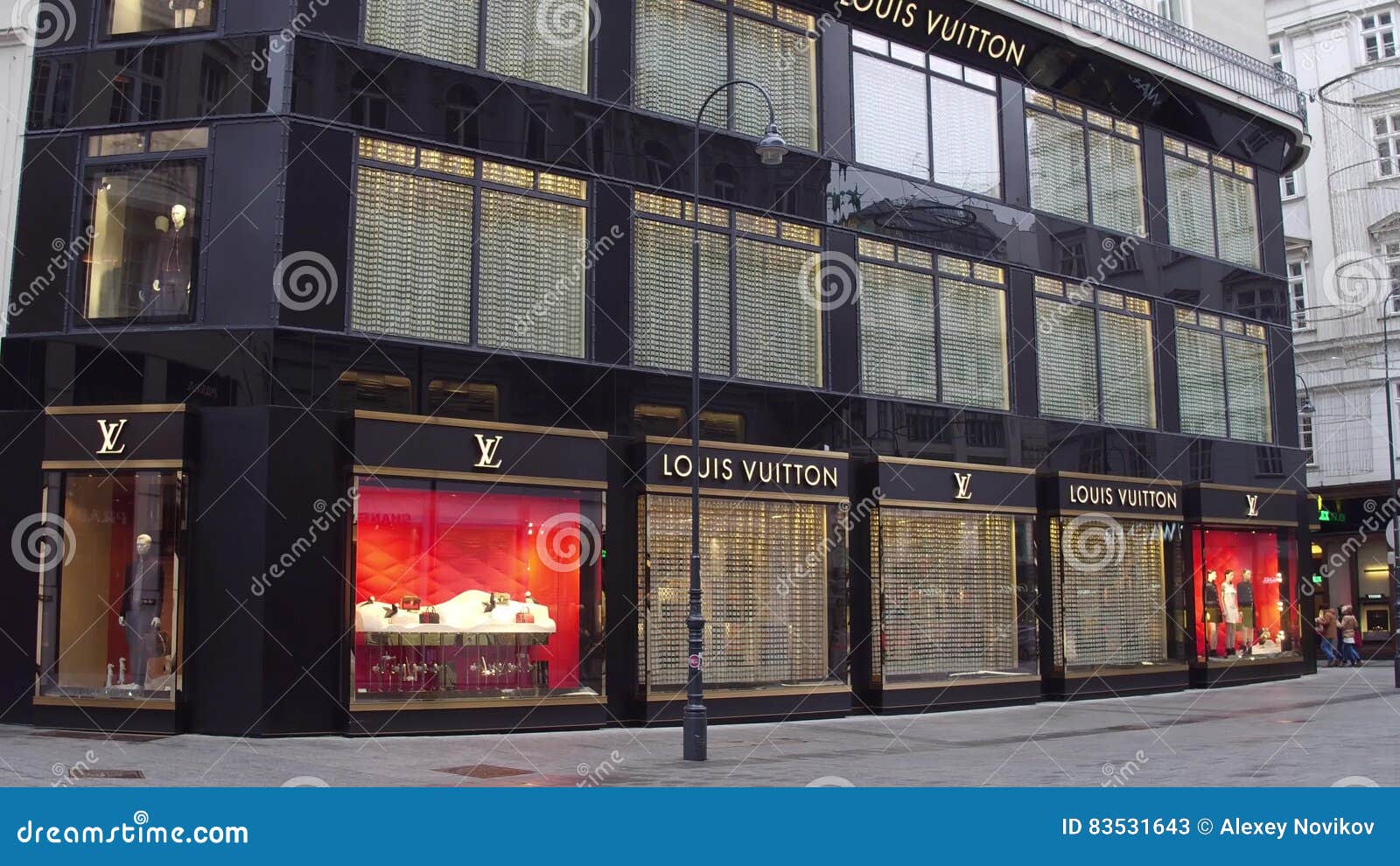 VIENNA, AUSTRIA - DECEMBER, 24 Big Louis Vuitton Store. One Of The World`s Most Valuable Luxury ...