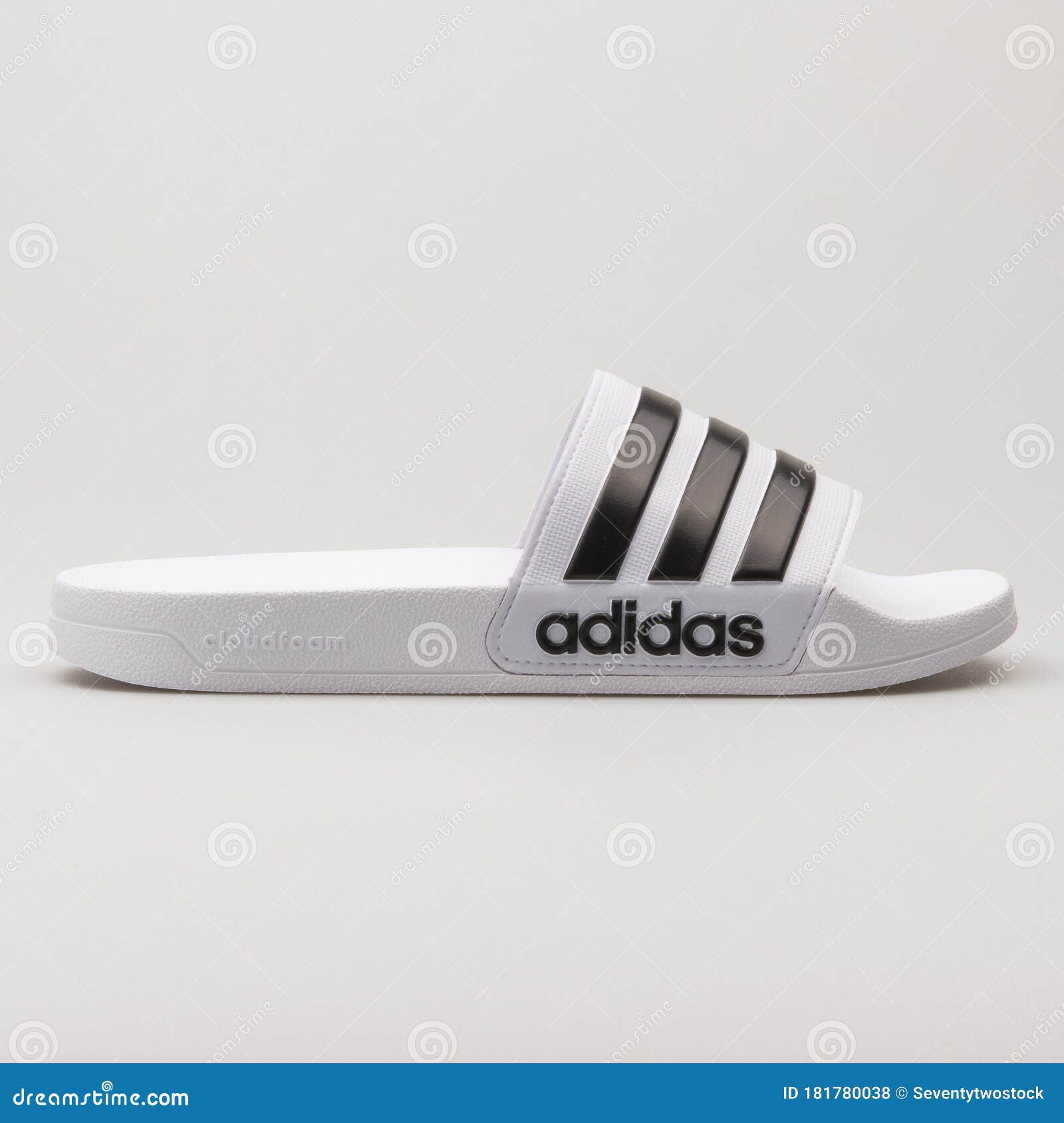 adidas adilette id