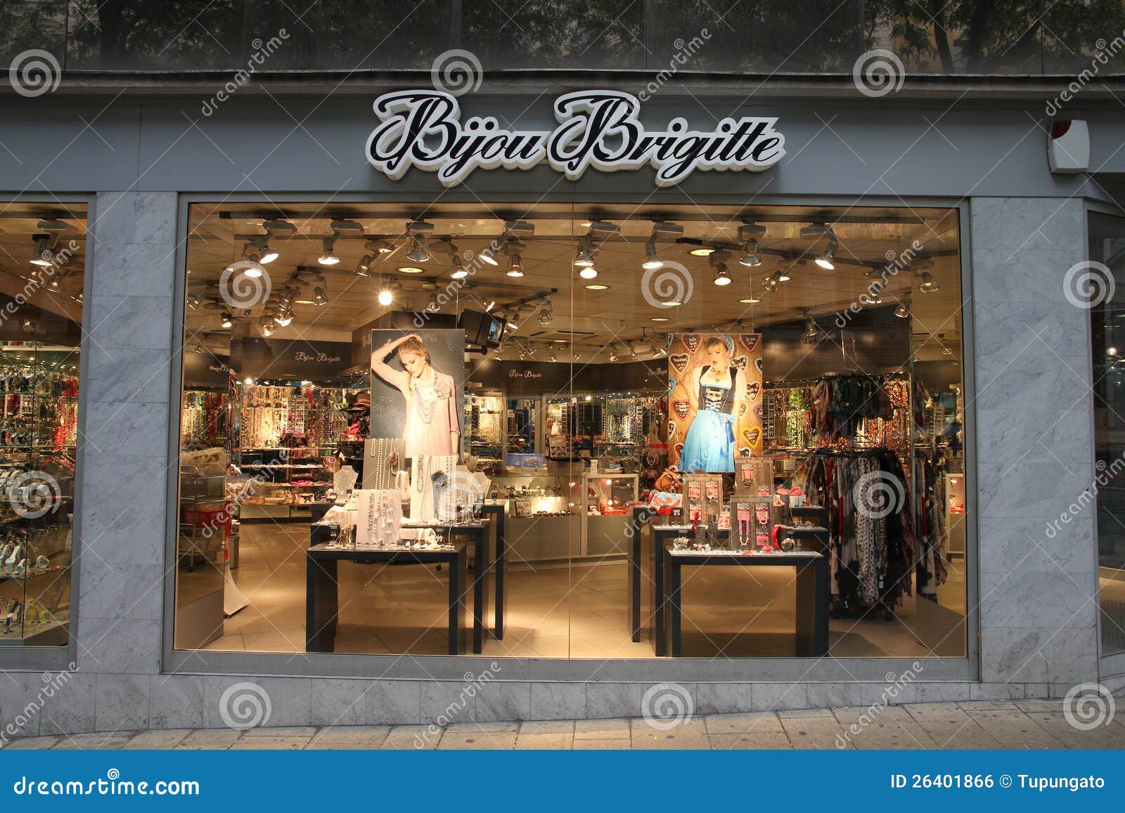 Vienna jewelry store editorial photo. Image of jewellery 26401866