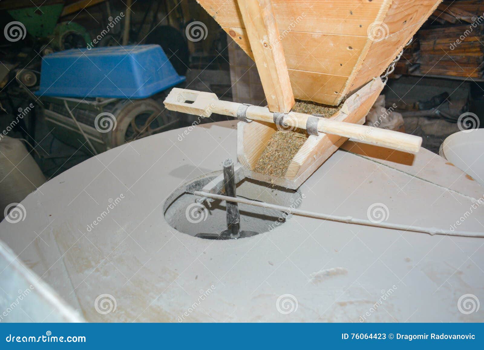 Vieux Mécanisme De Moulin à Eau Image Stock Image Du