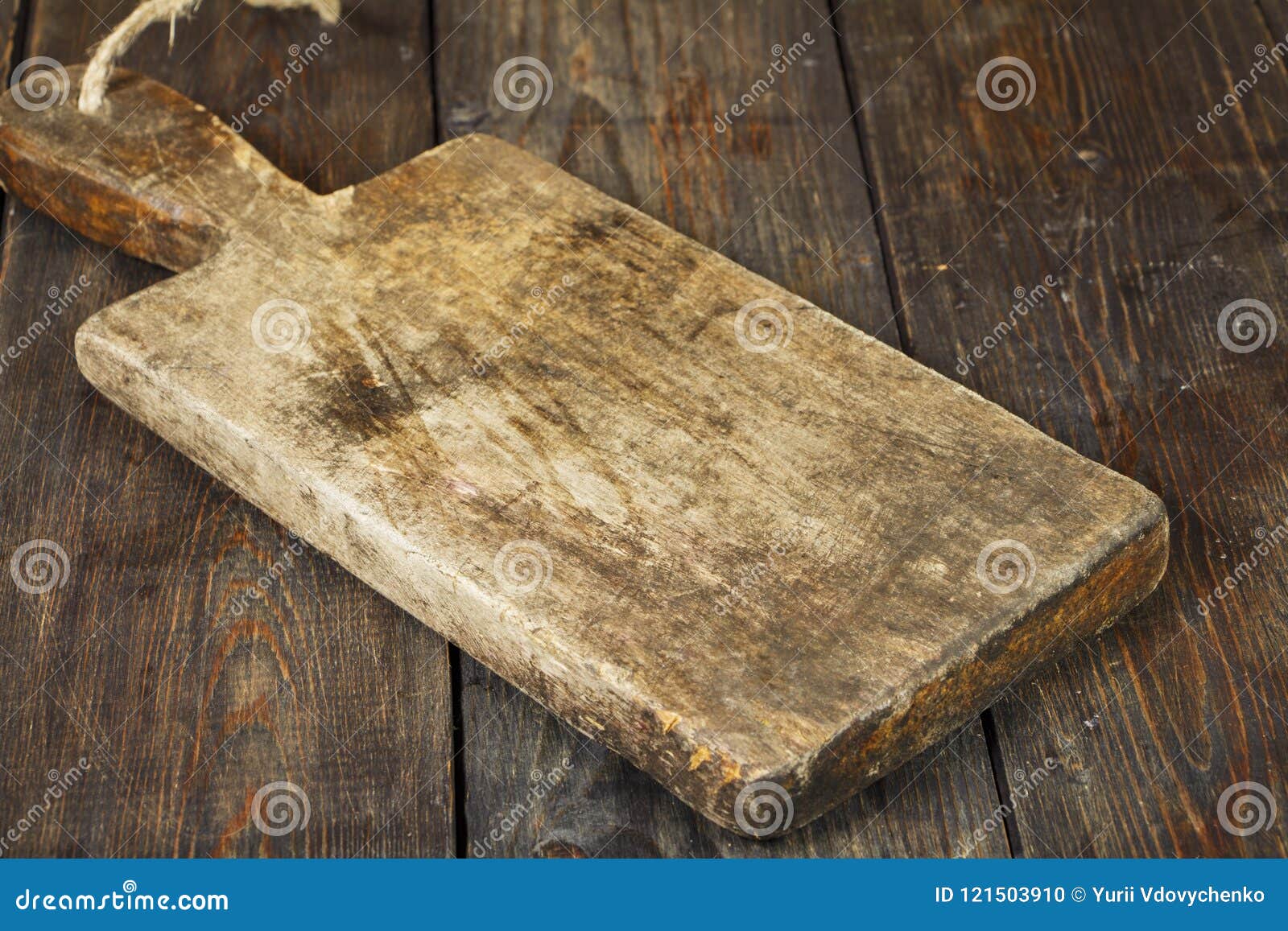 Vieux Panneau De Cuisine Sur Une Table En Bois Noire Planche