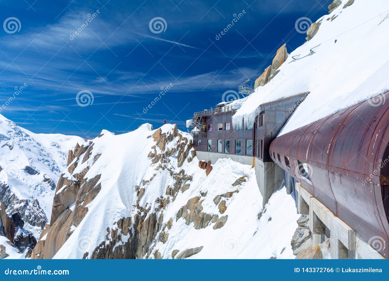 View On Aiguille Du Midi In Mont Blanc Massif Chamonix France Stock Photo Image Of Frozen Glacier