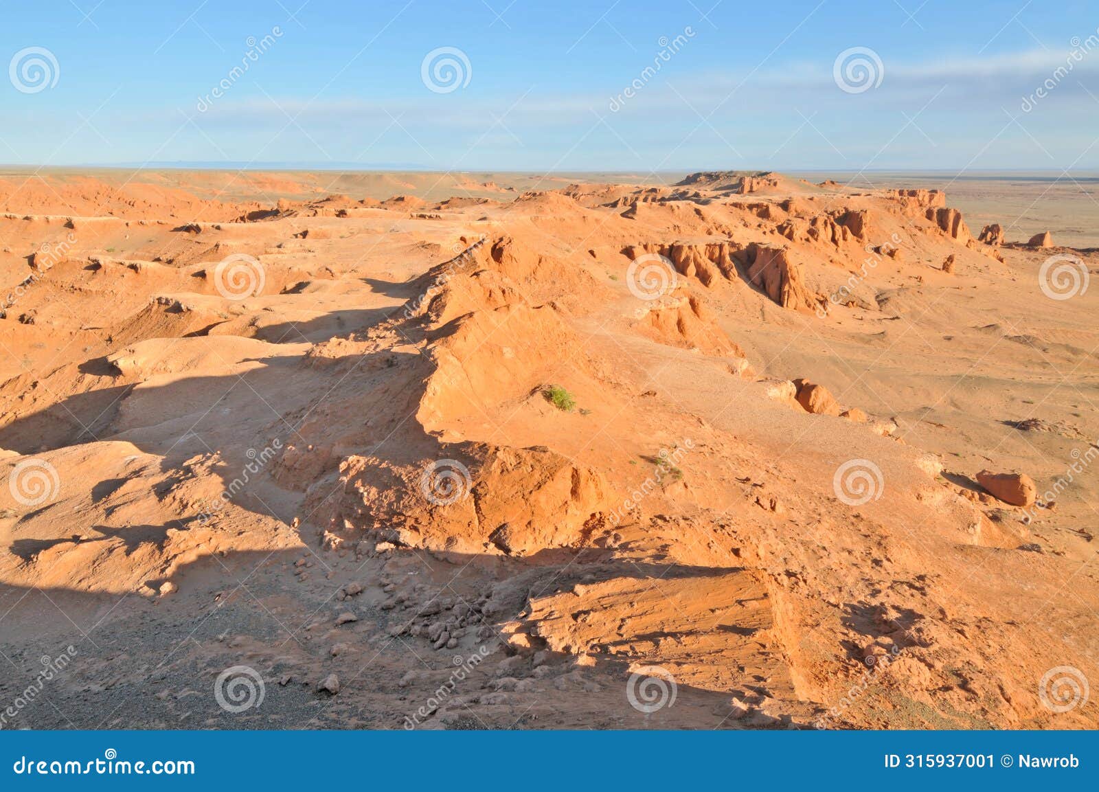view on bayanzag flaming cliffs on the mongolian gobi desert