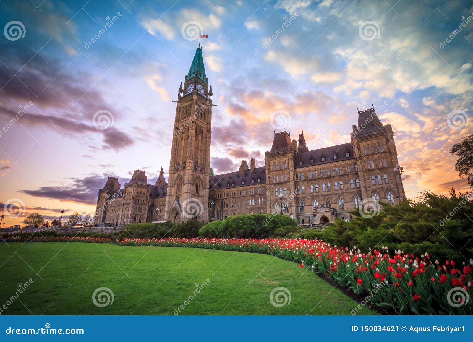 view of canada parliament building in ottawa