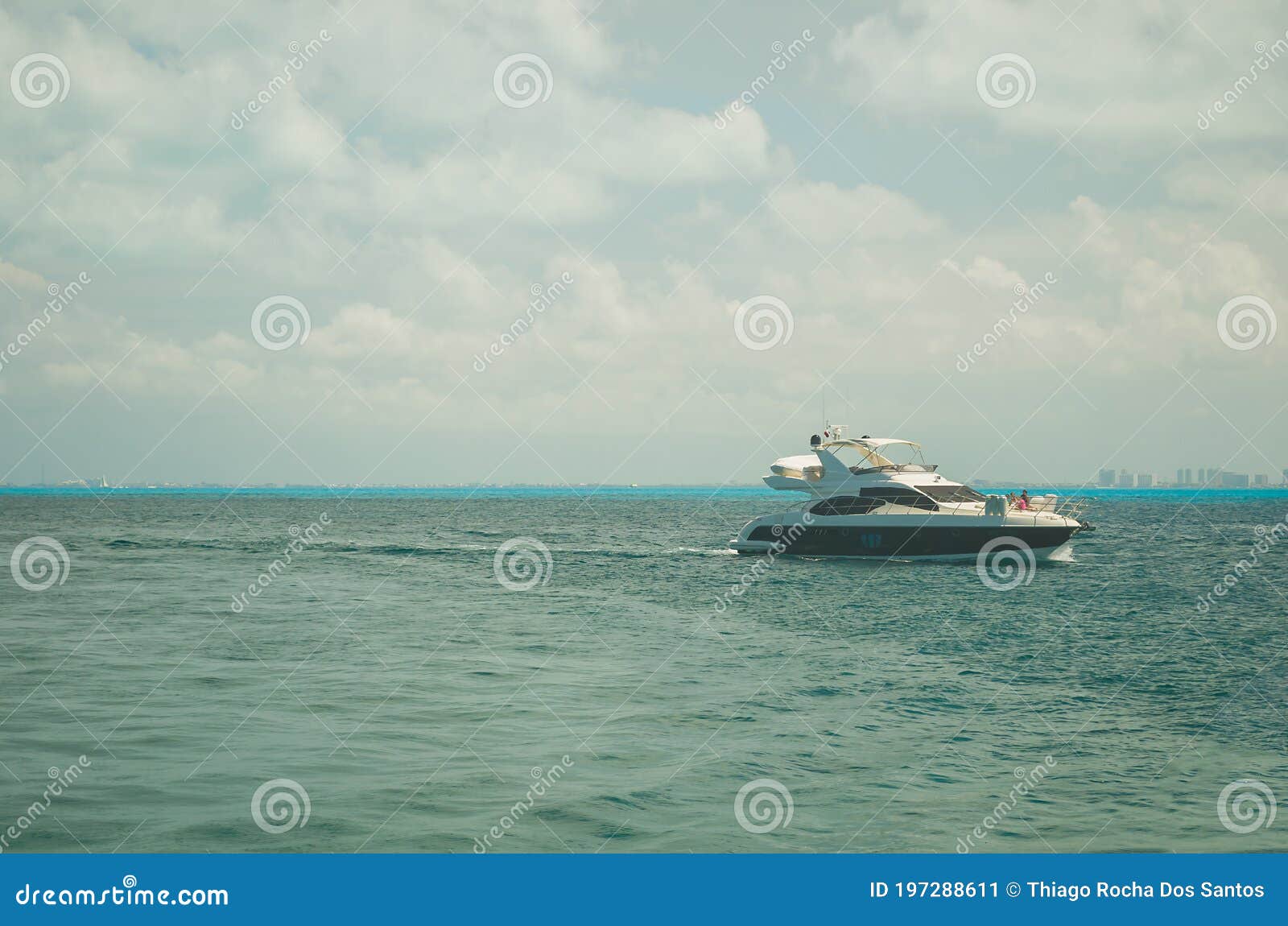 view of cancun beach