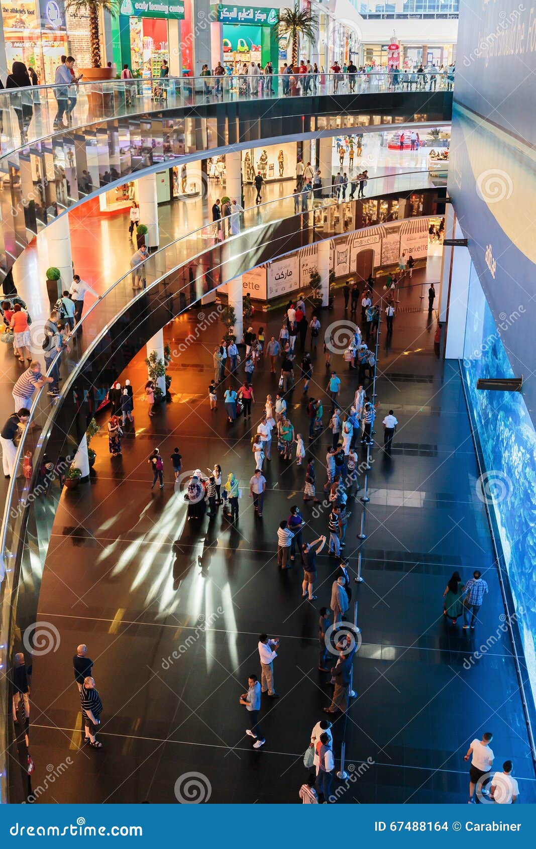 View Of Dubai Aquarium Inside Dubai Mall Editorial Stock Image