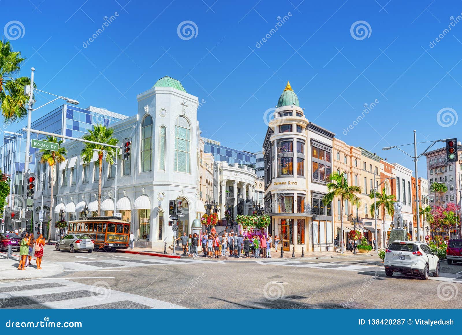 View of the Fashionable Street Rodeo Drive in Hollywood, LA Editorial ...