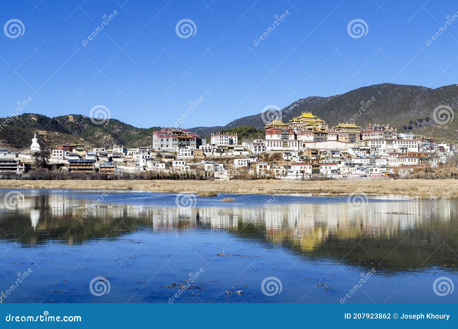 ganden sumtseling or songzanlin monastery  also known as little potala palace  shangri la  yunnan province  china