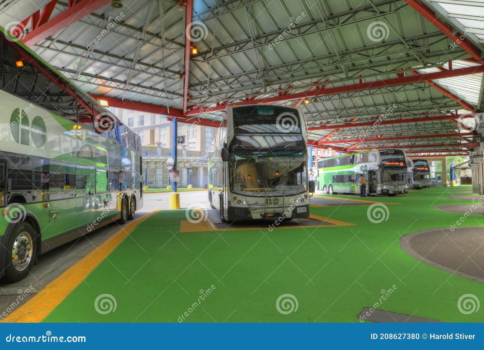 Go Buses at the Go Train Station Editorial Image - Image of ride ...