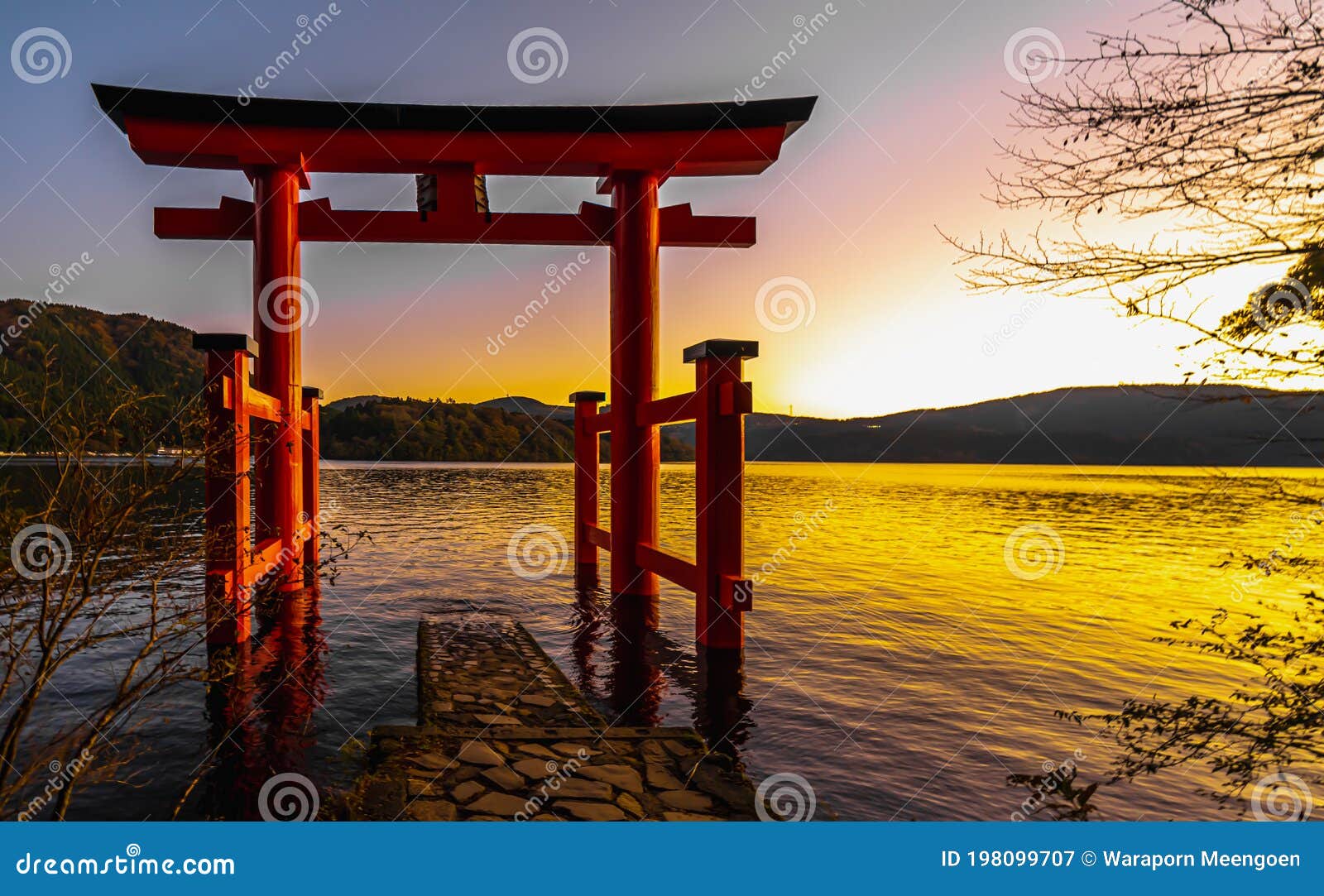 The View of Heiwa No Torii in the Lake at Hakone, Japan. Stock Image