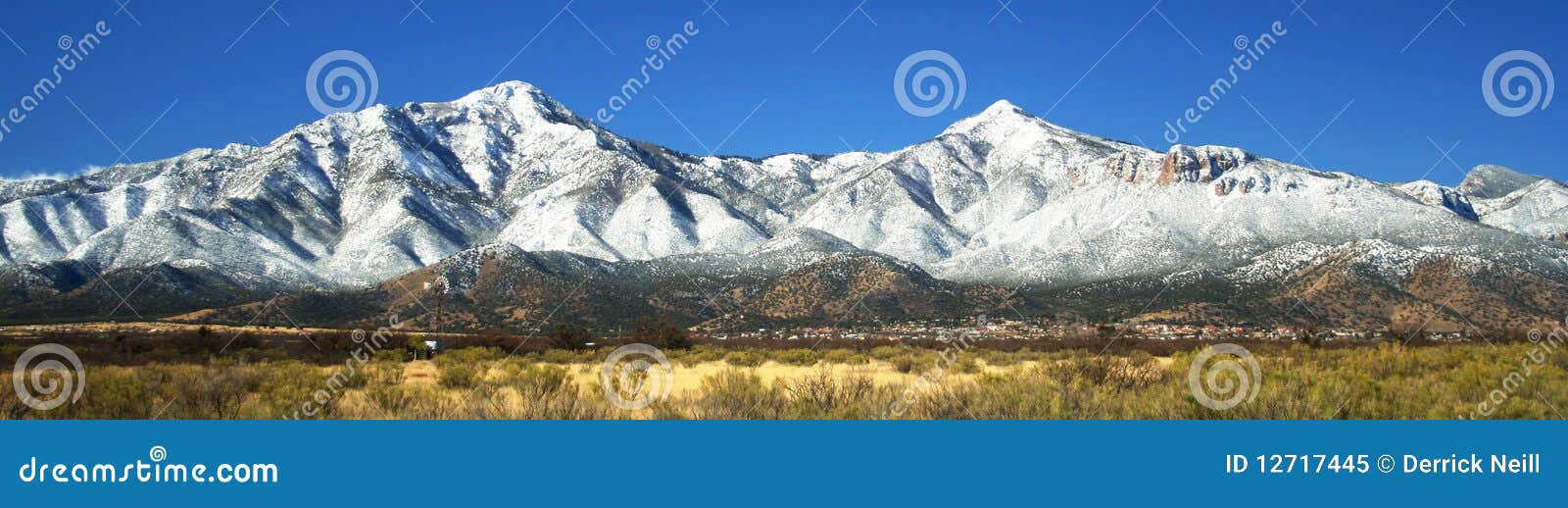 A View of the Huachuca Mountains Stock Image Image of county, peaks