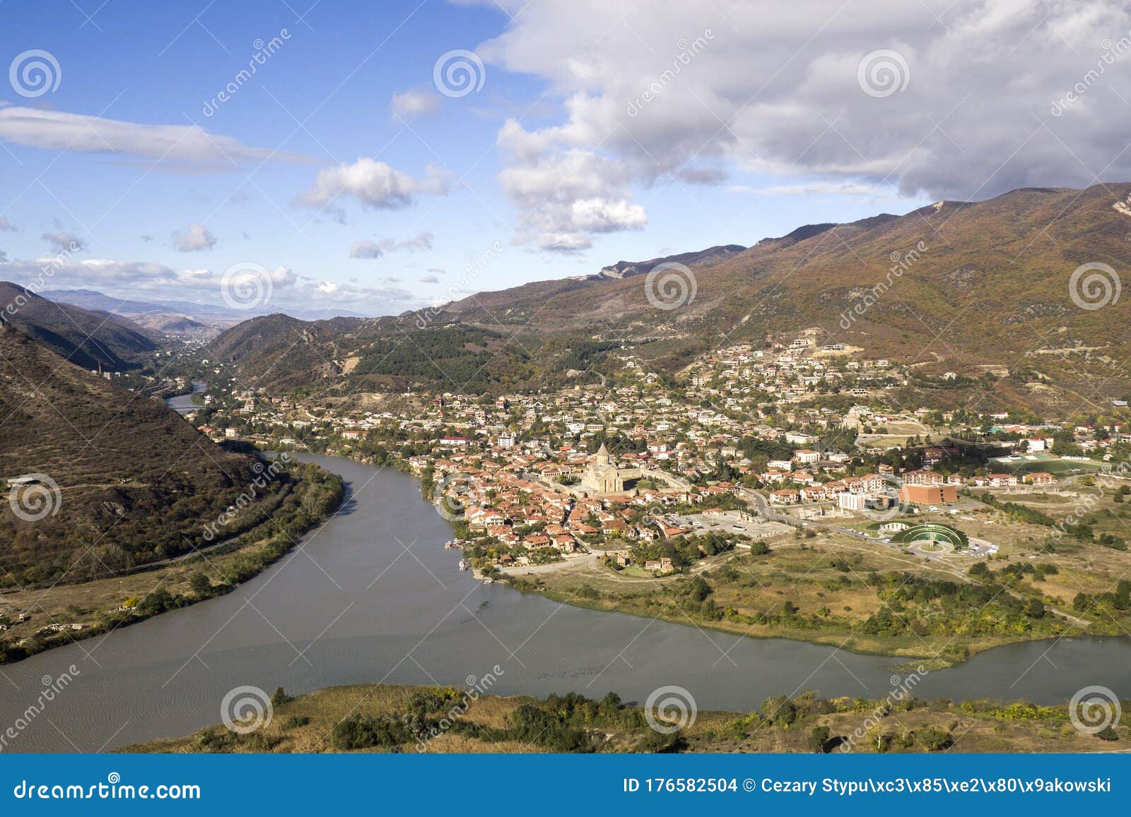 view on kura river and city of mccheta.