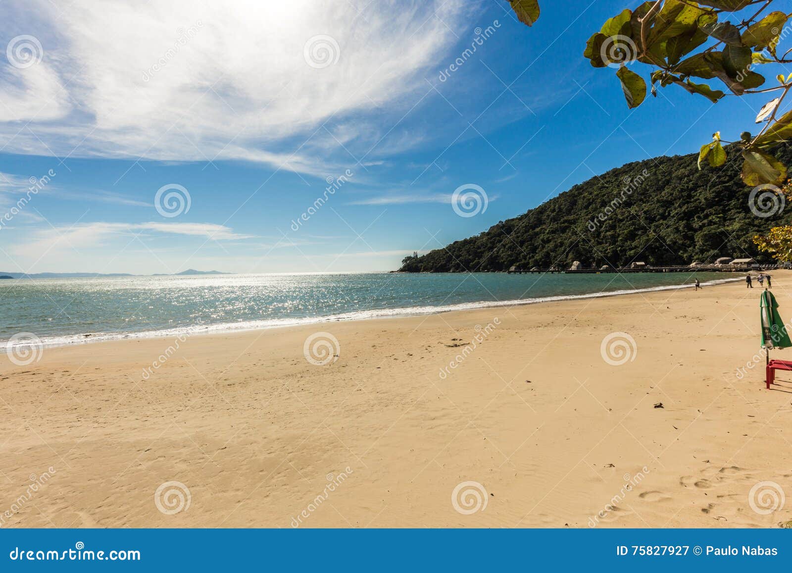 view of laranjeiras beach, balneario camboriu. santa catarina