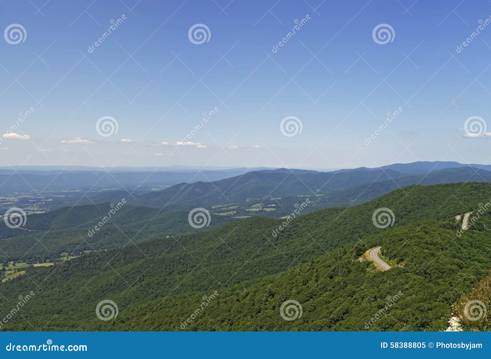 view from little stony man lookout, shenandoah national park