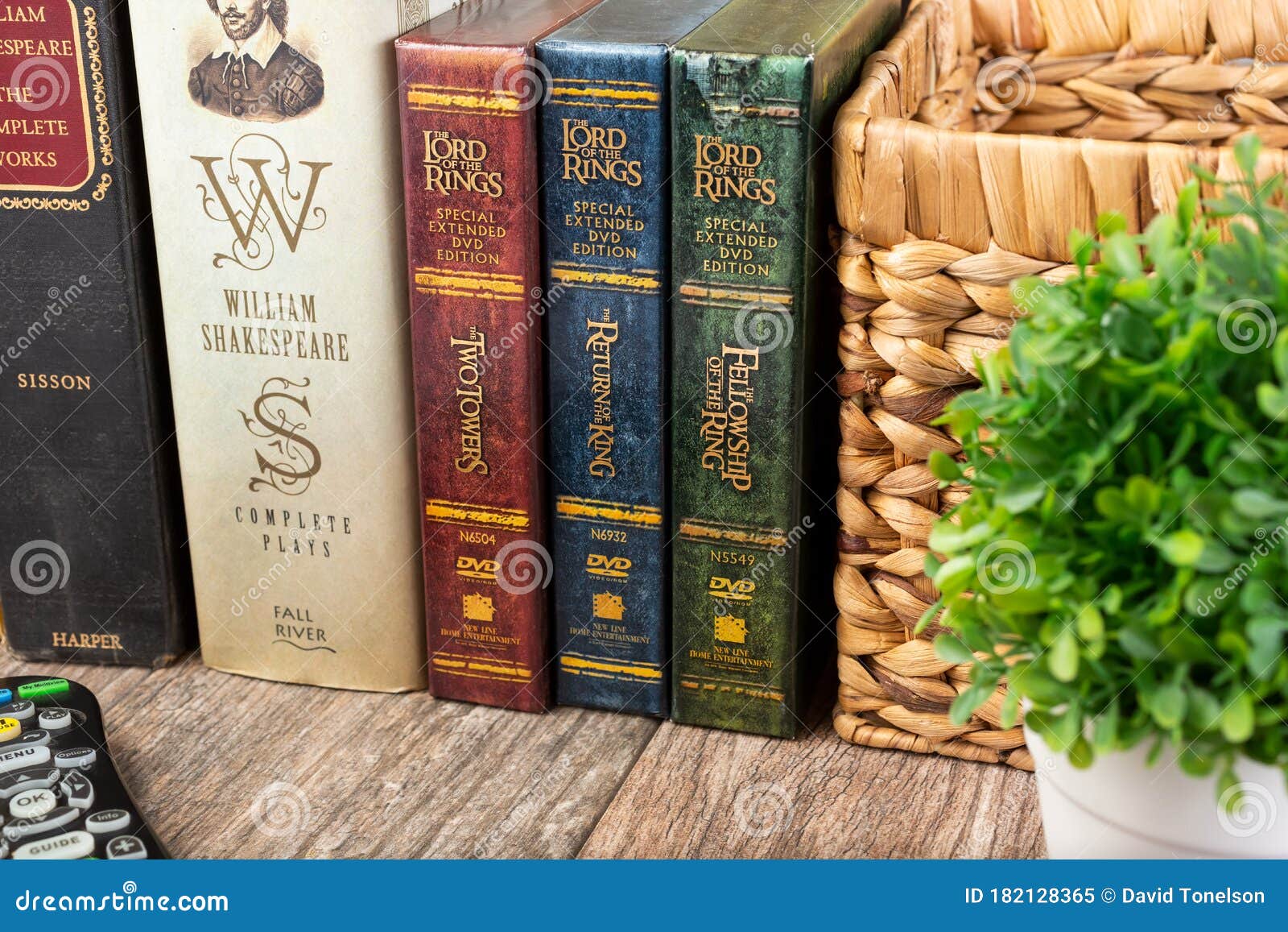 lord of rings books