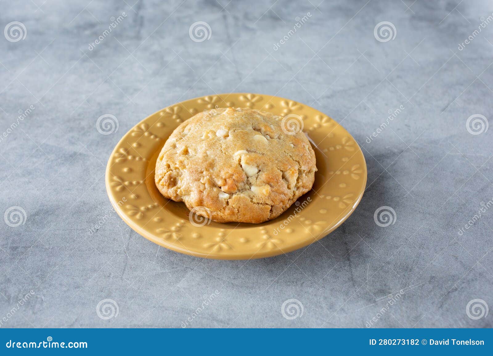 Macadamia nut cookie stock photo. Image of setting, restaurant 280273182