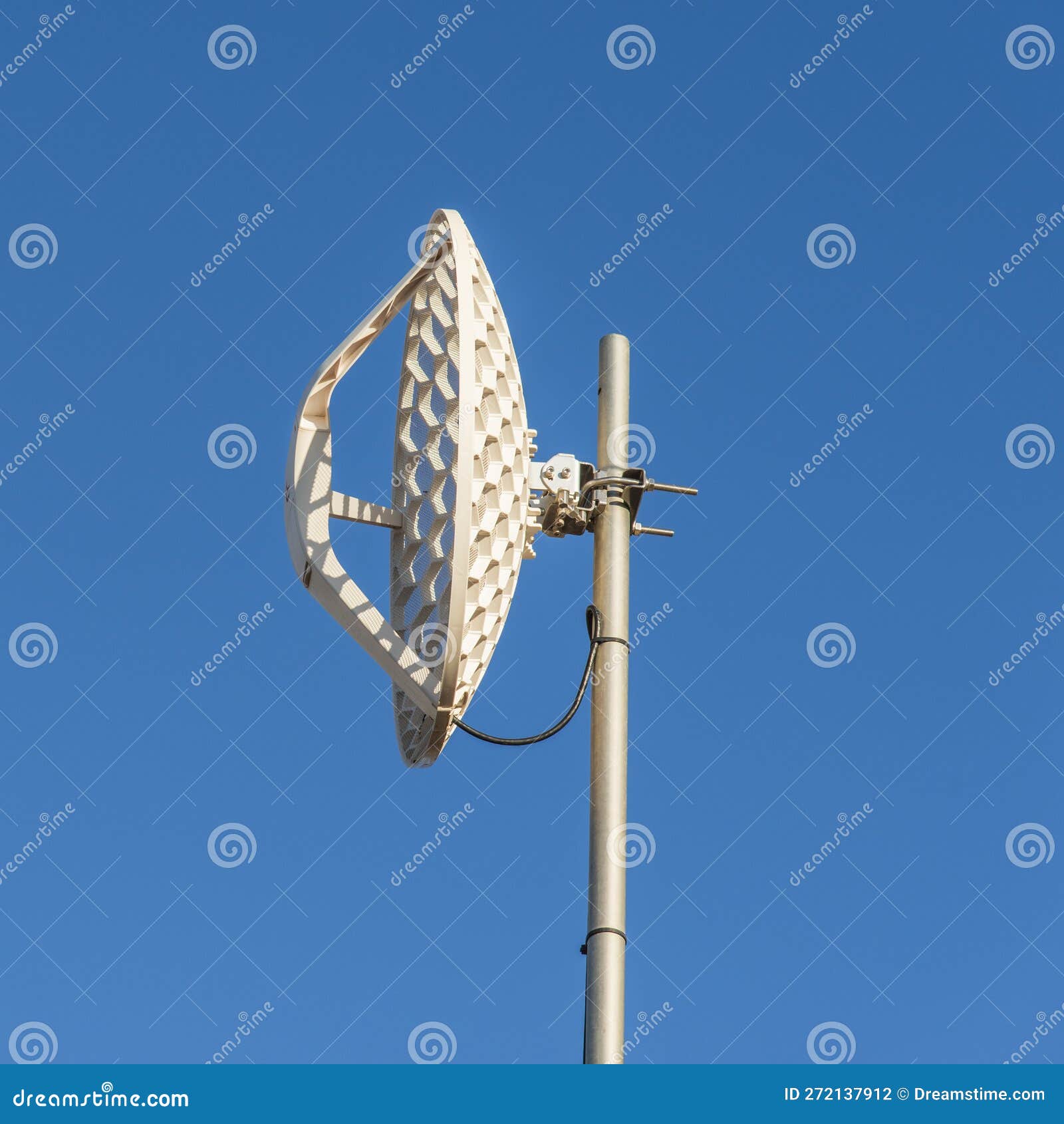 view of a mikrotik antenna