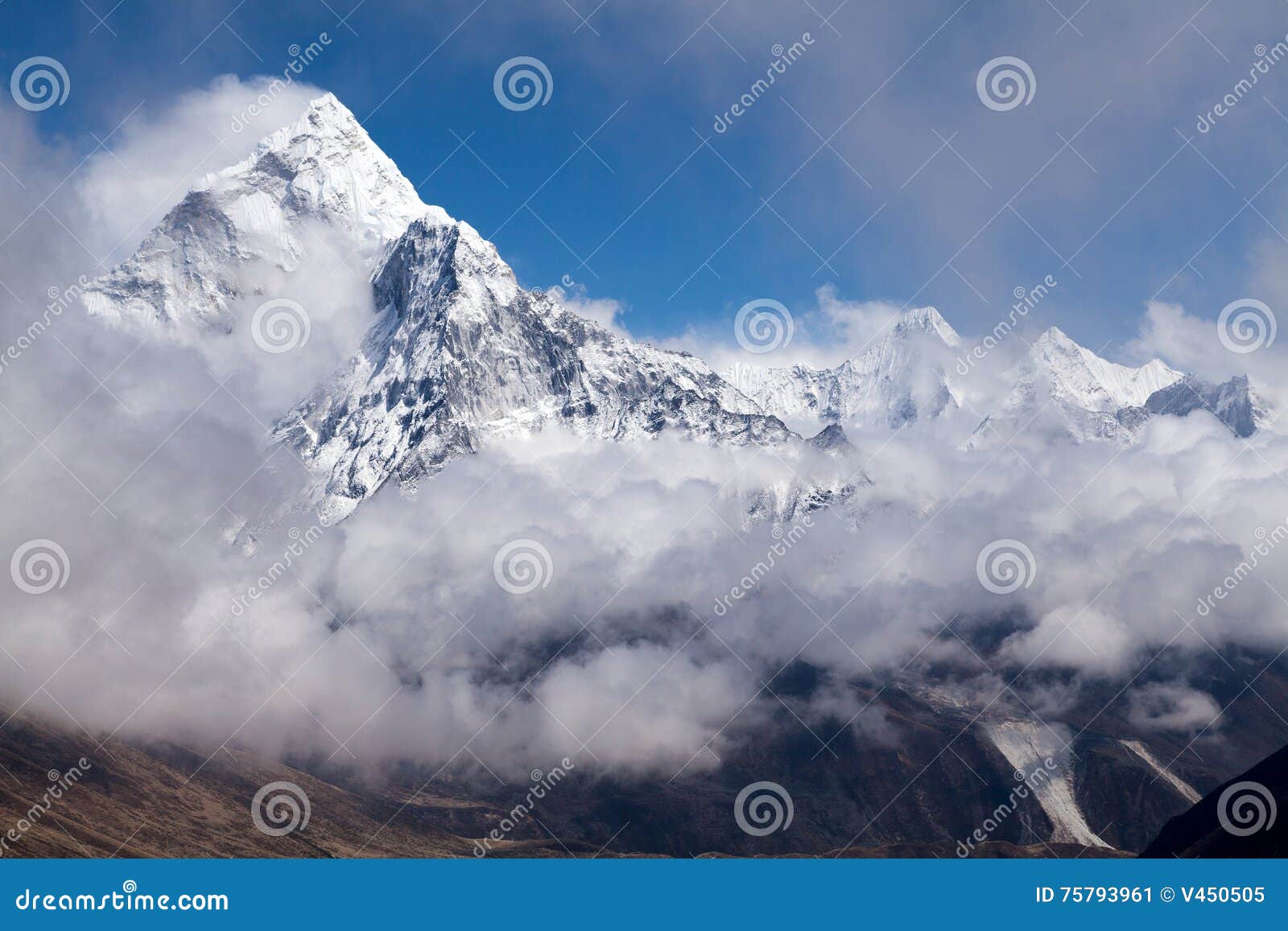 view of mt. ama dabla from route to cho la pass, solu khumbu, nepal