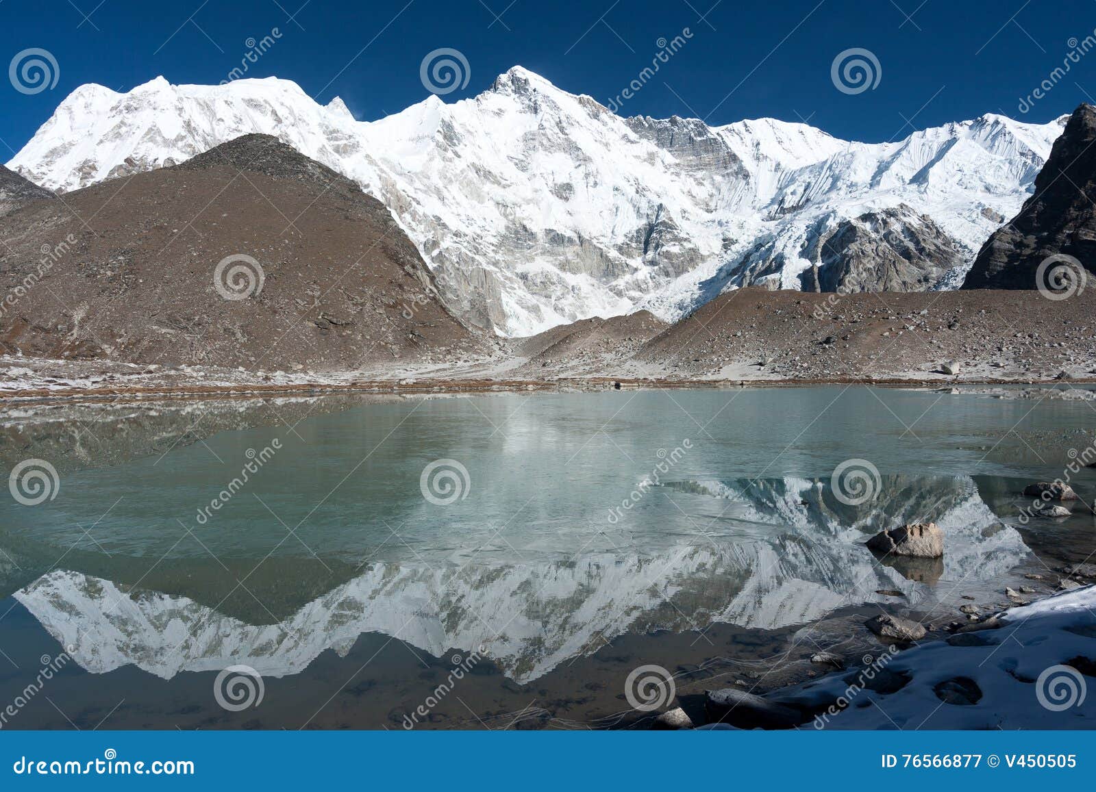 view of mt cho oyu, gokyo, solu khumbu, nepal