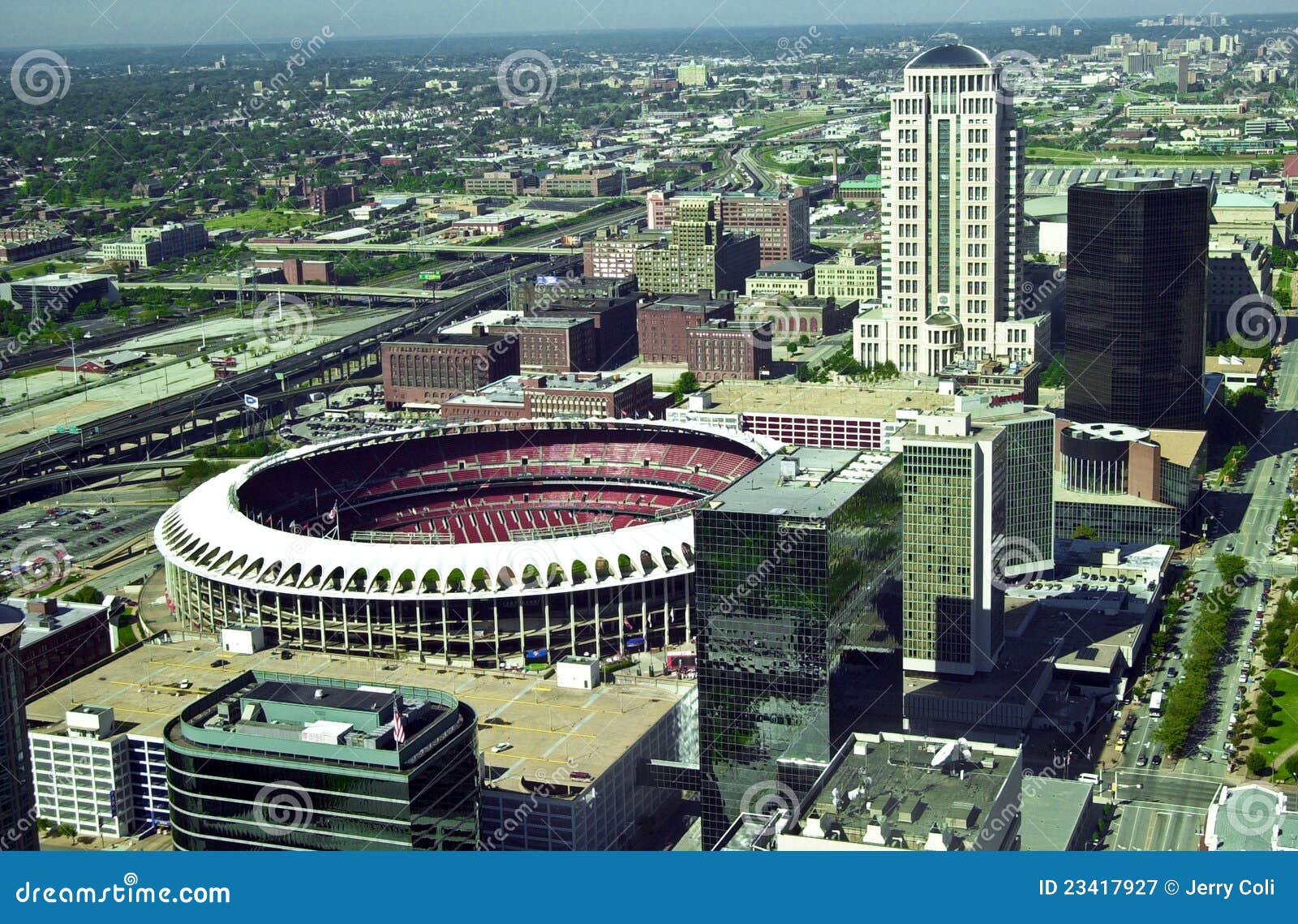 View Of Old Busch Stadium, St. Louis, MO Editorial Photography - Image: 23417927