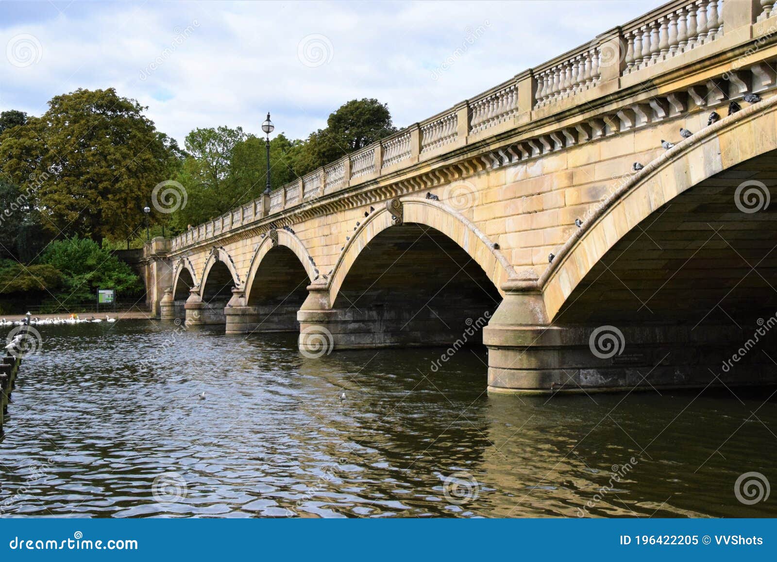 the serpentine bridge, hyde park, london