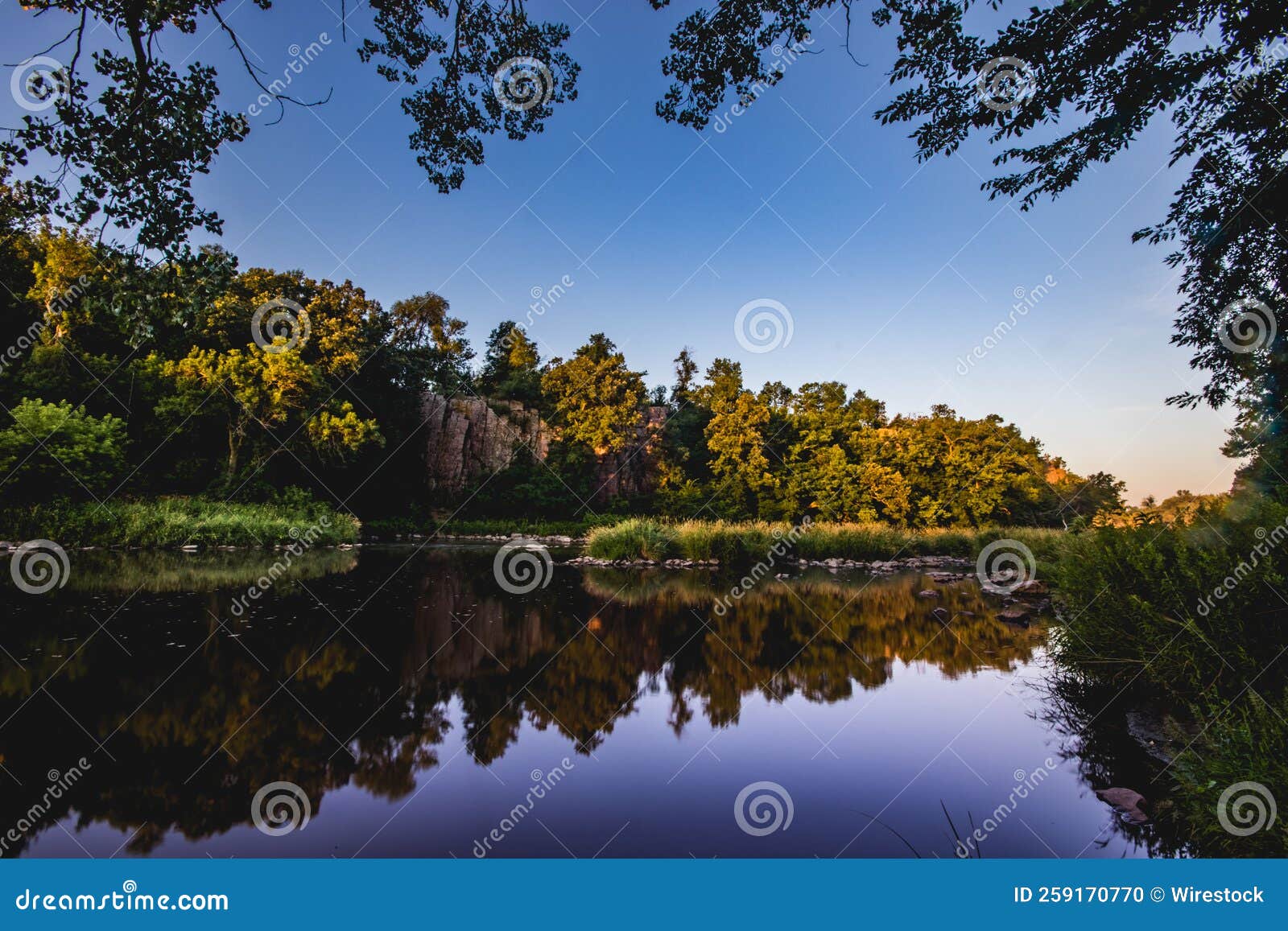 View of Split Rock Creek, Palisades State Park Stock Photo Image of