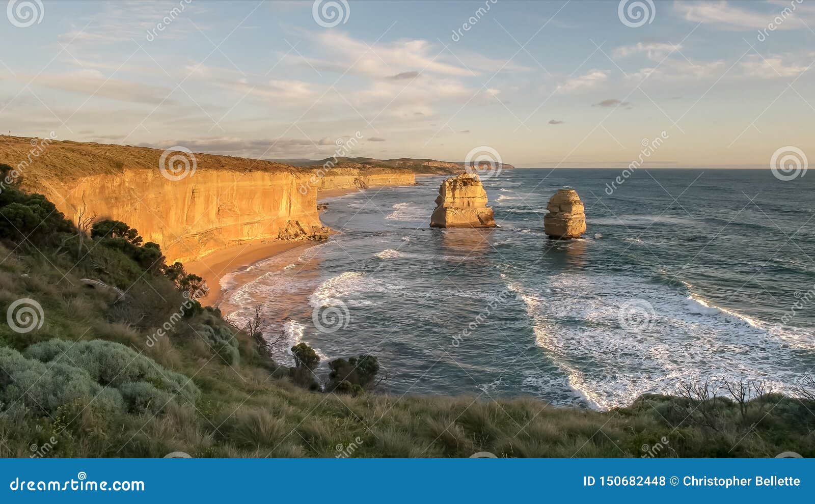 Melbourne Twelve Apostles - Sign Of Erosion Stock Image | CartoonDealer ...