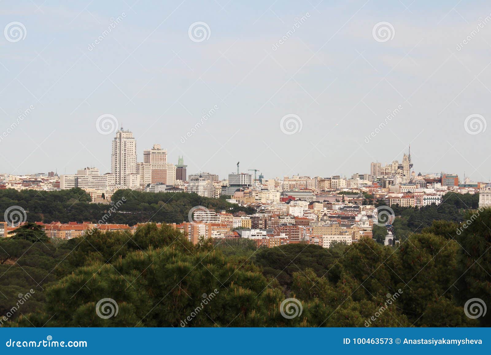 view to the historical center of madrid from casa de campa