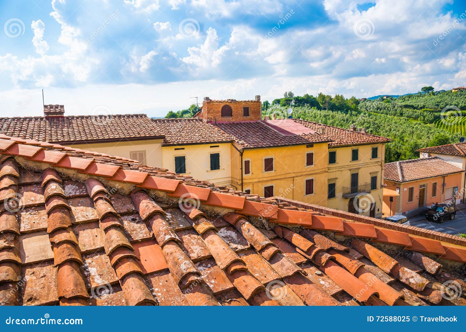 home prices in tuscany italy