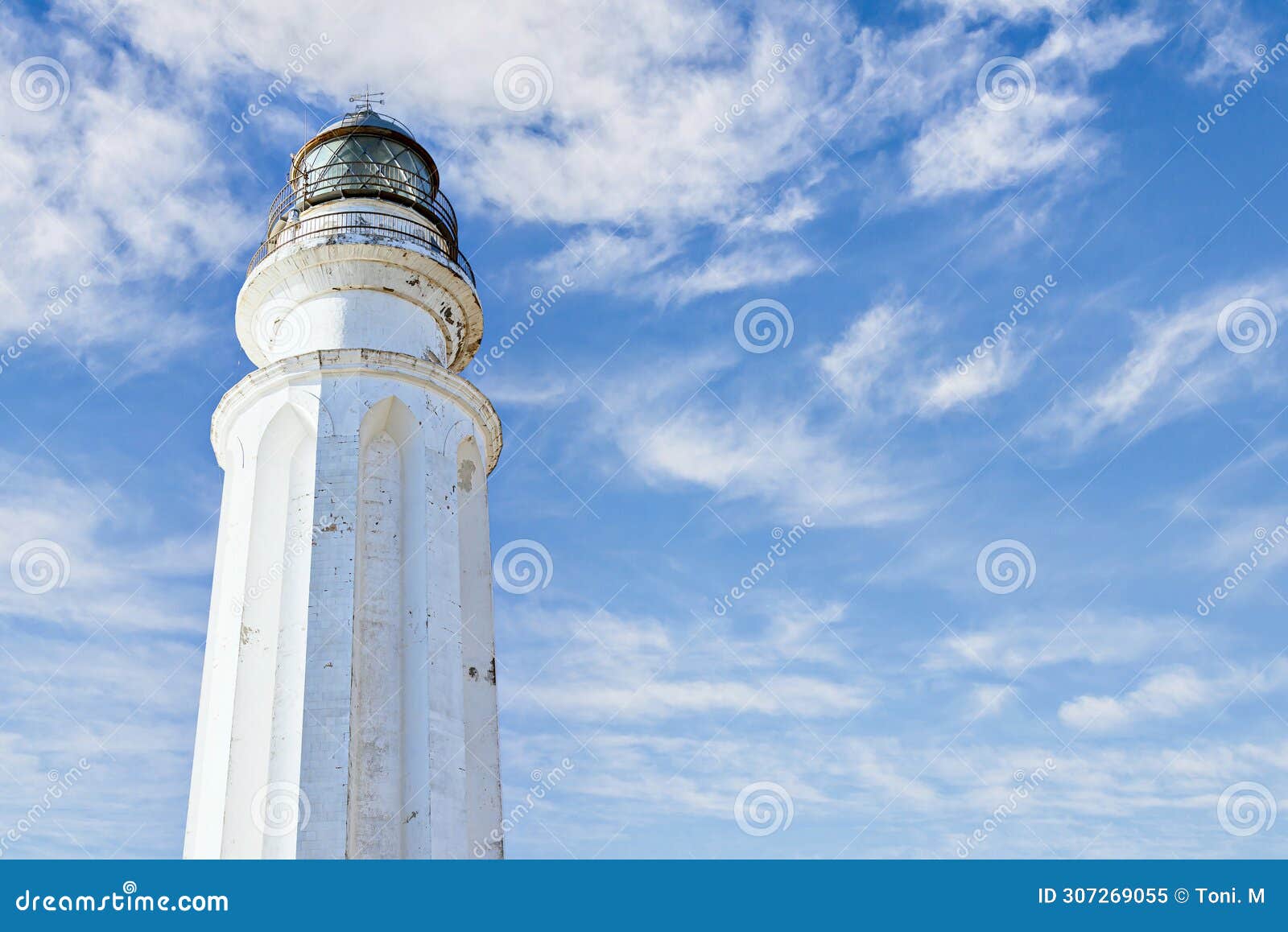 views of the cape trafalgar lighthouse, cadiz