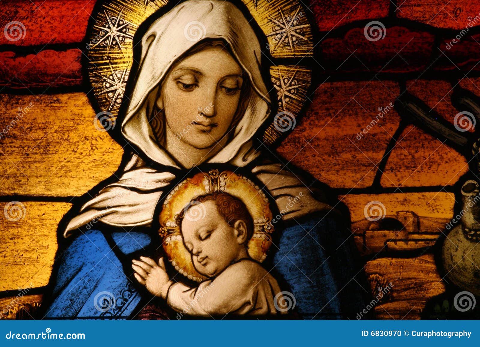 vigin mary with baby jesus